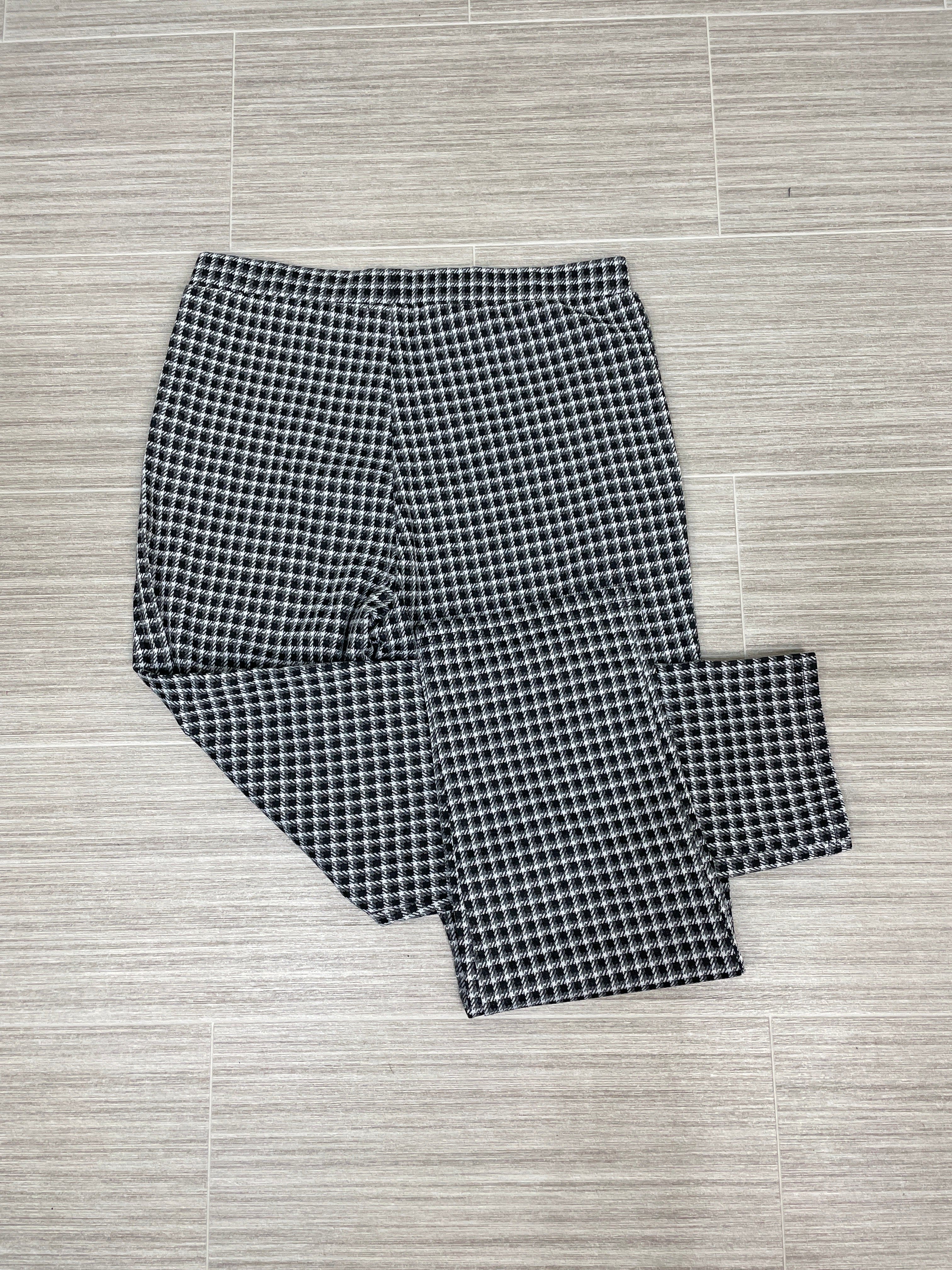 Black & White Plaid Straight Pant