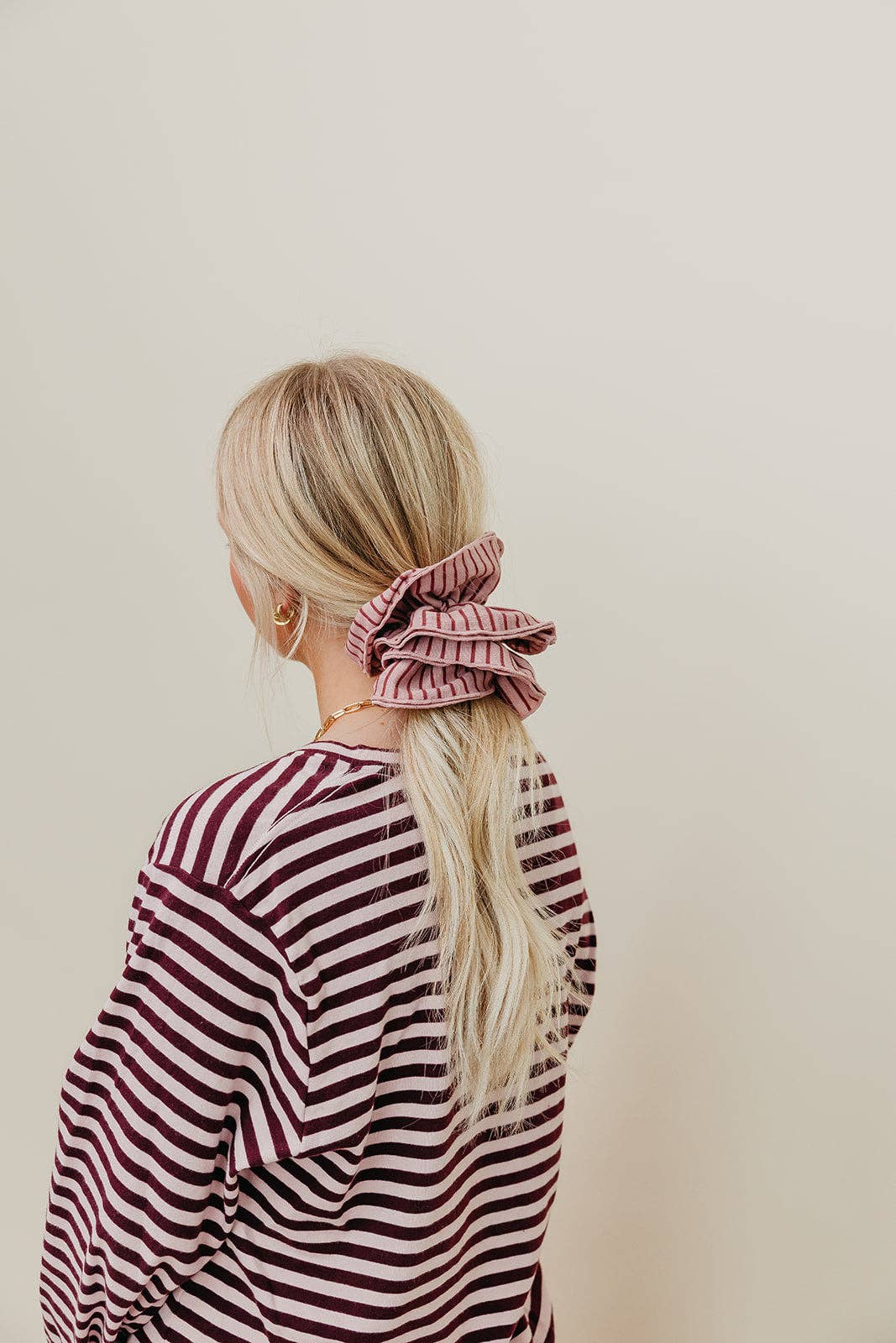 STRIPED CORSET SCRUNCHIE: PINK & MAROON