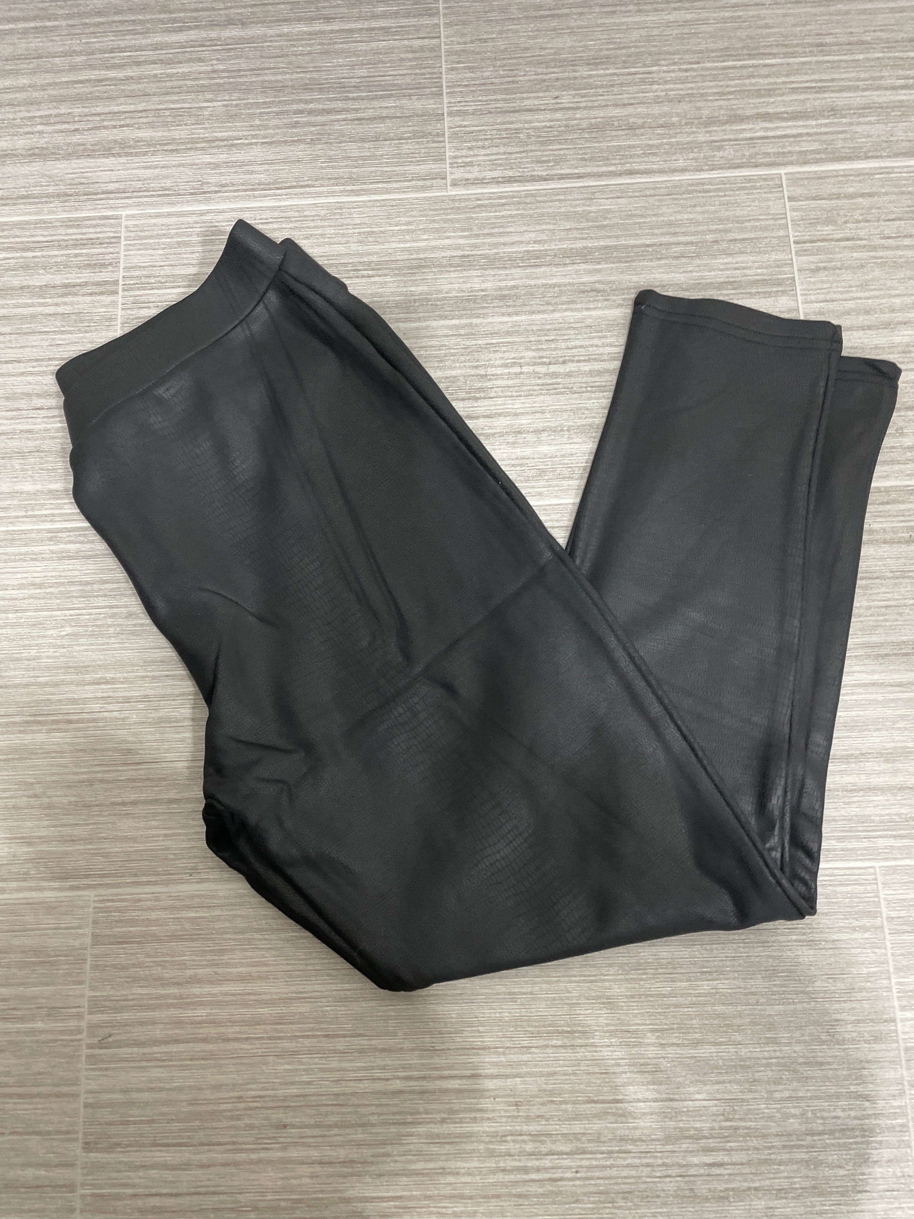 Black Leather Look Textured Pant