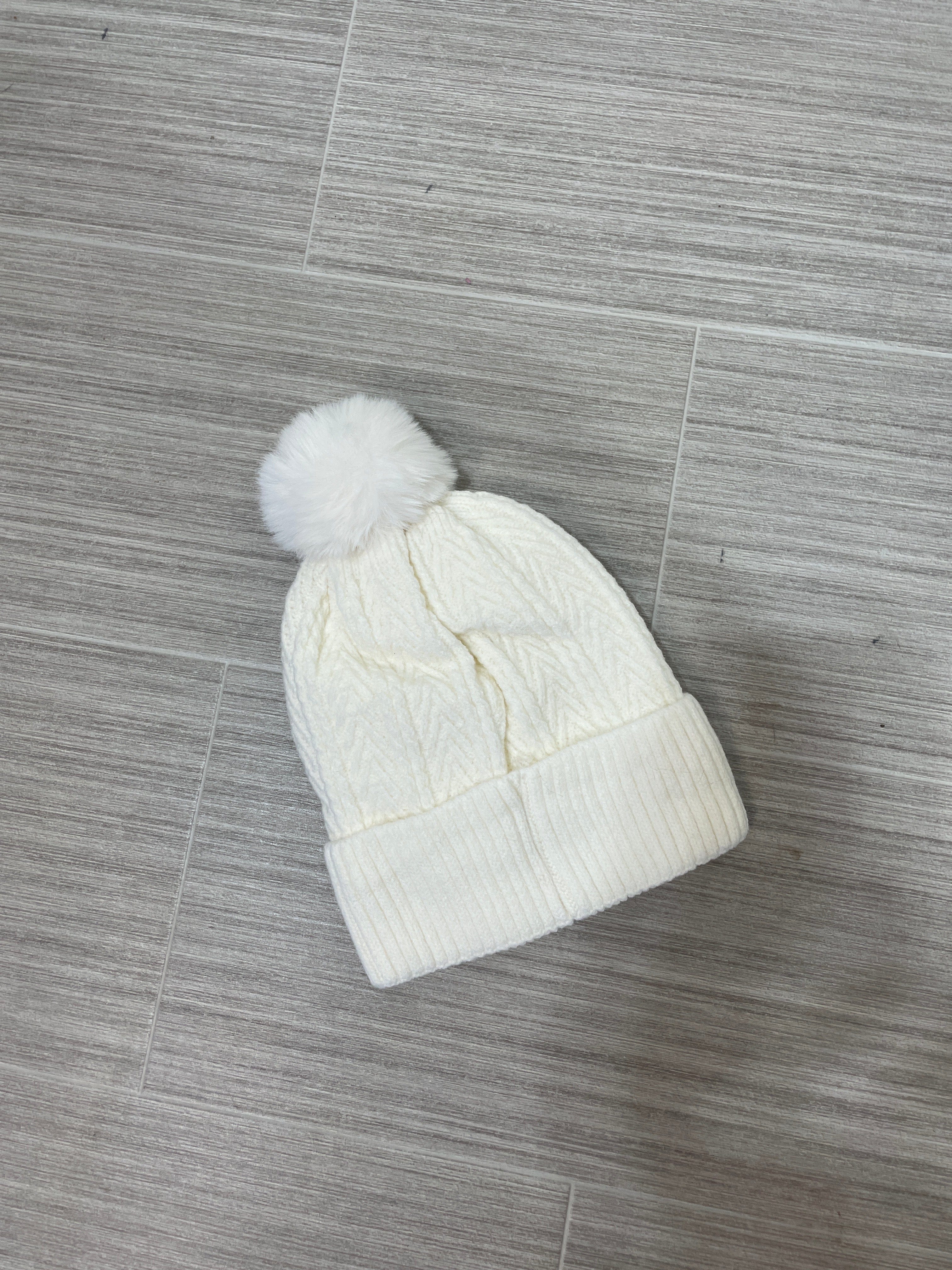 White Cable Knit Pom Hat