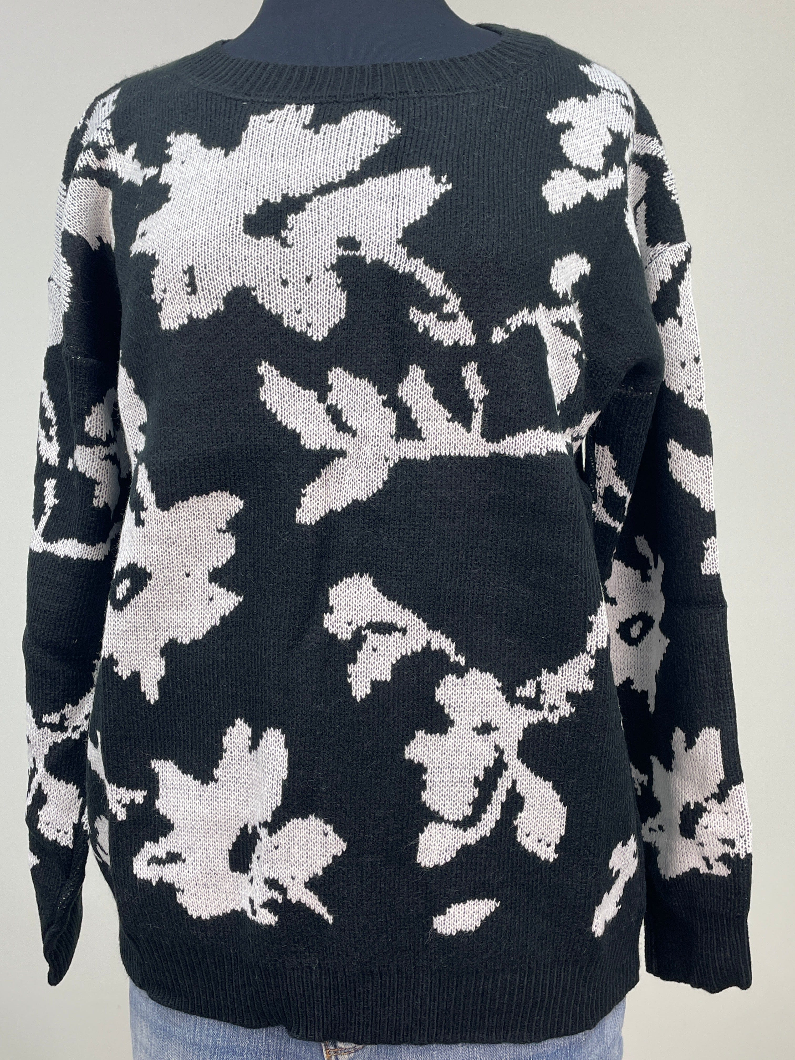 Black Floral Knit Pullover Sweater
