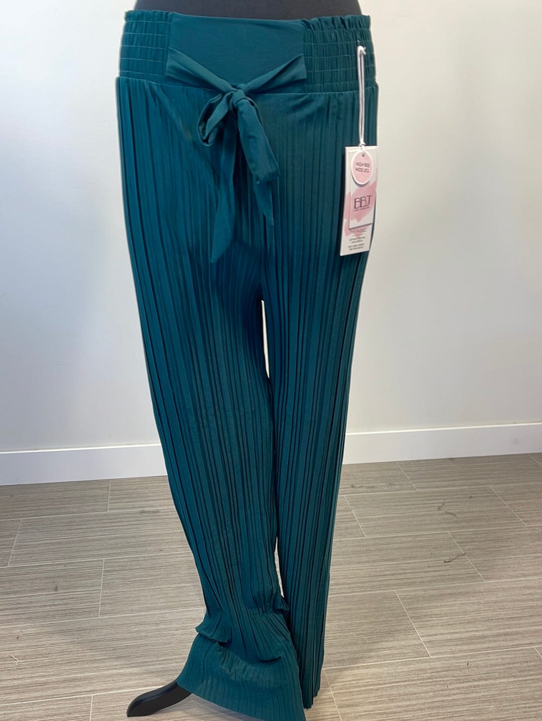 Evergreen Knit Crepe Wide Leg Pant