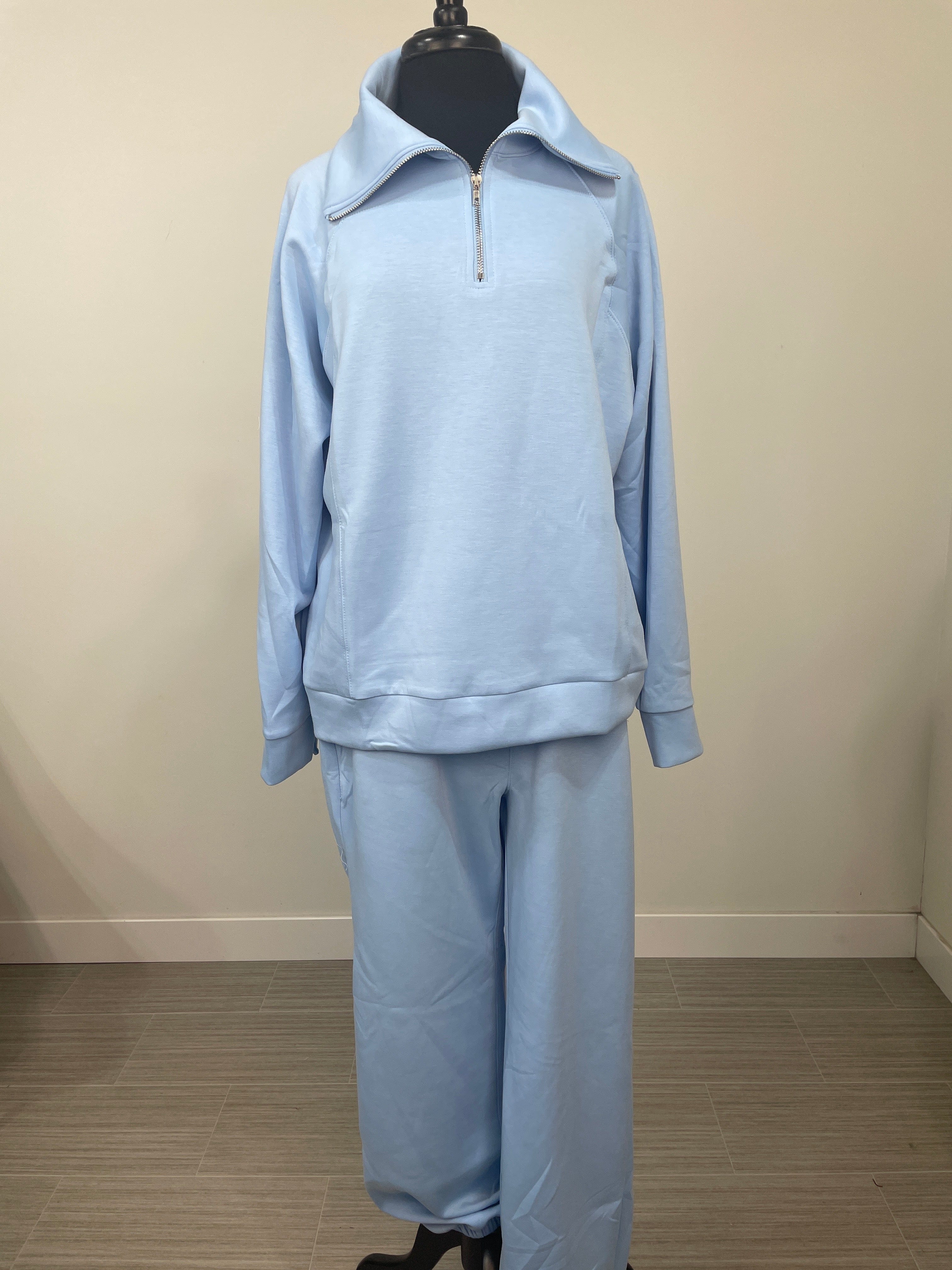 Capri Blue Quarter Zip Hamptons Set