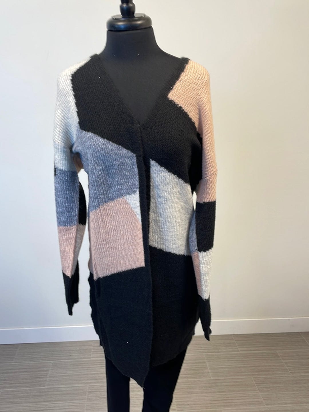 Peach & Black Modern Patterned Cardigan