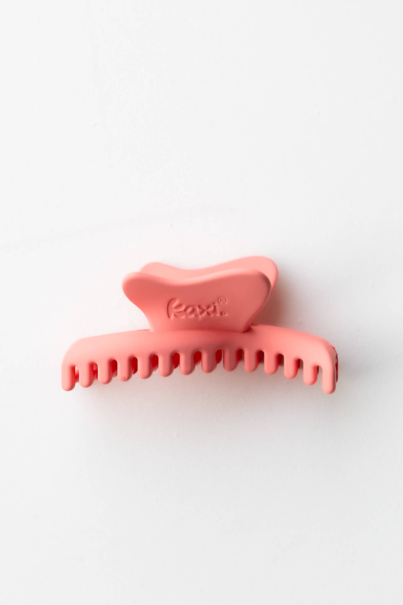 KAXI MINI WAVY HOLD EVERYTHING CLAW: PUNCH PINK