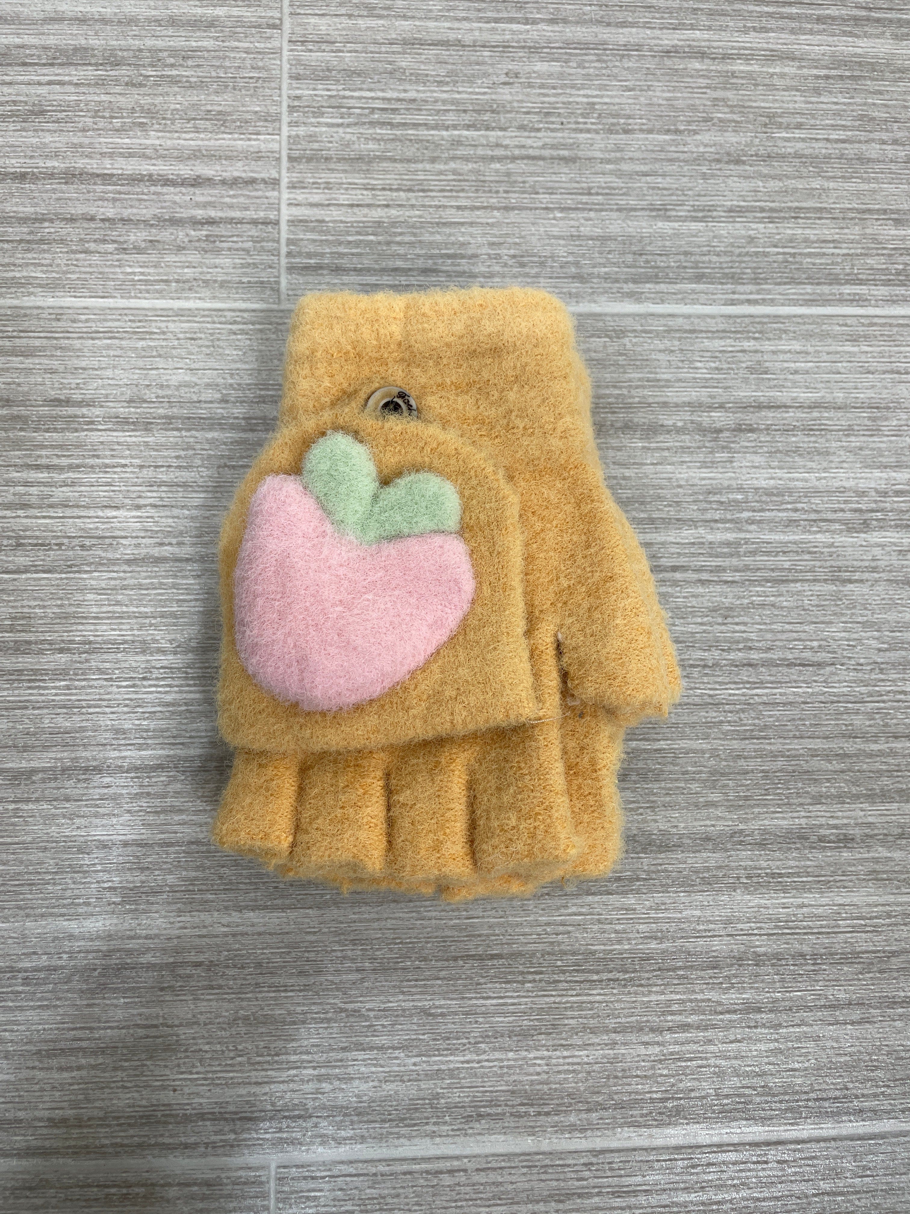 Kid's Yellow Fruit Glove/Mitten