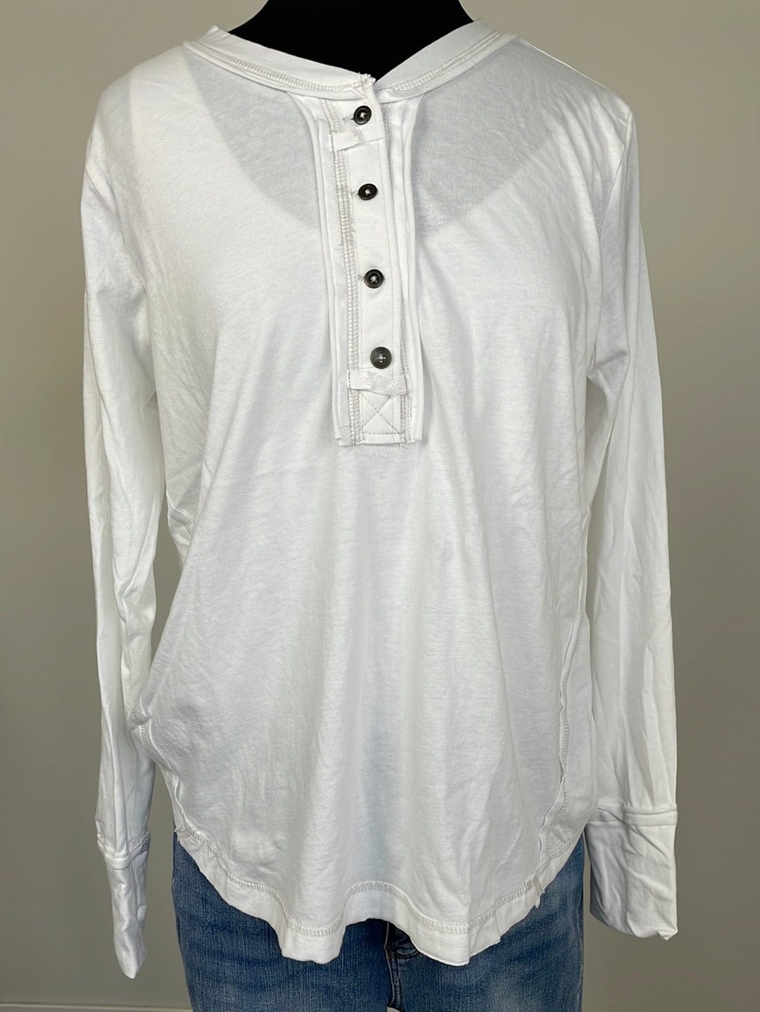 White Button Up Top W/ Thumb Hole Cuff
