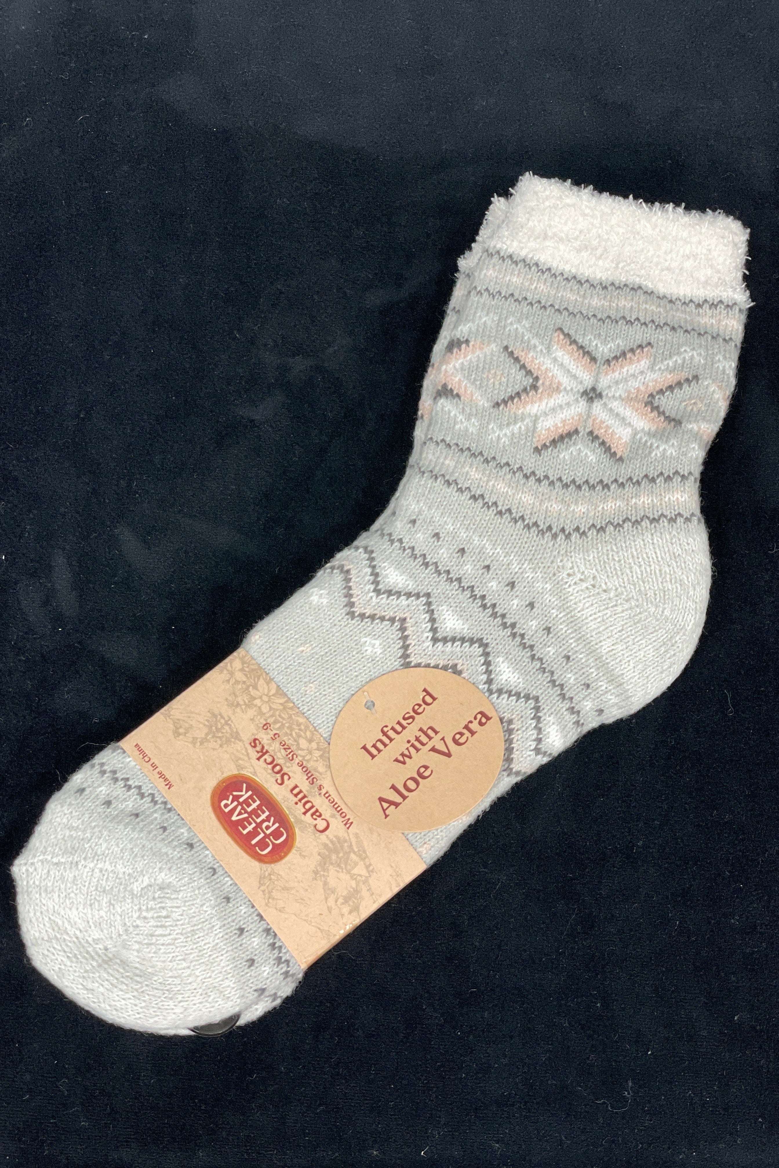 Gray Snowflake Aloe Cabin Sock