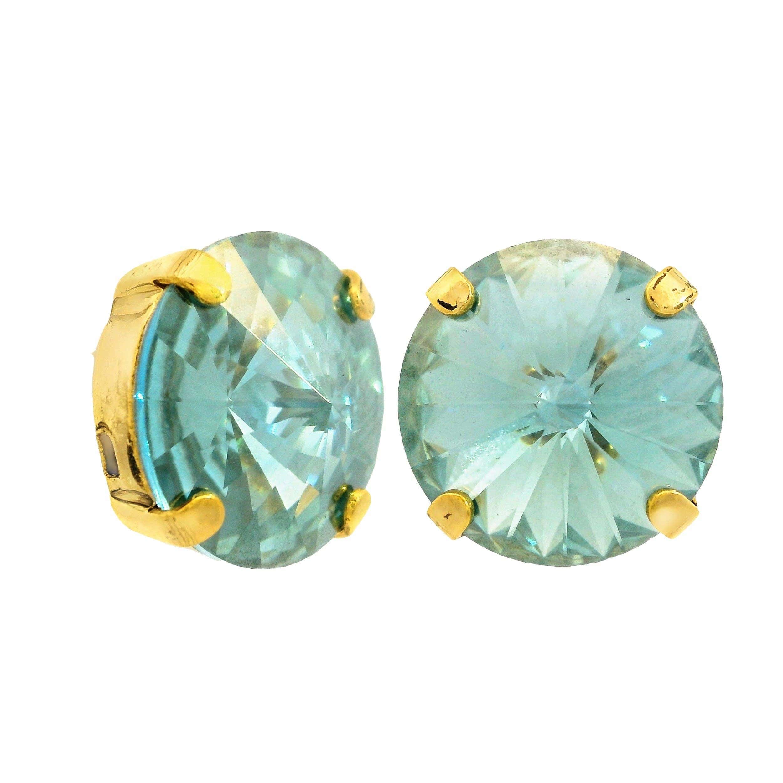 The Basics Studs: Aqua Bohemica Champagne