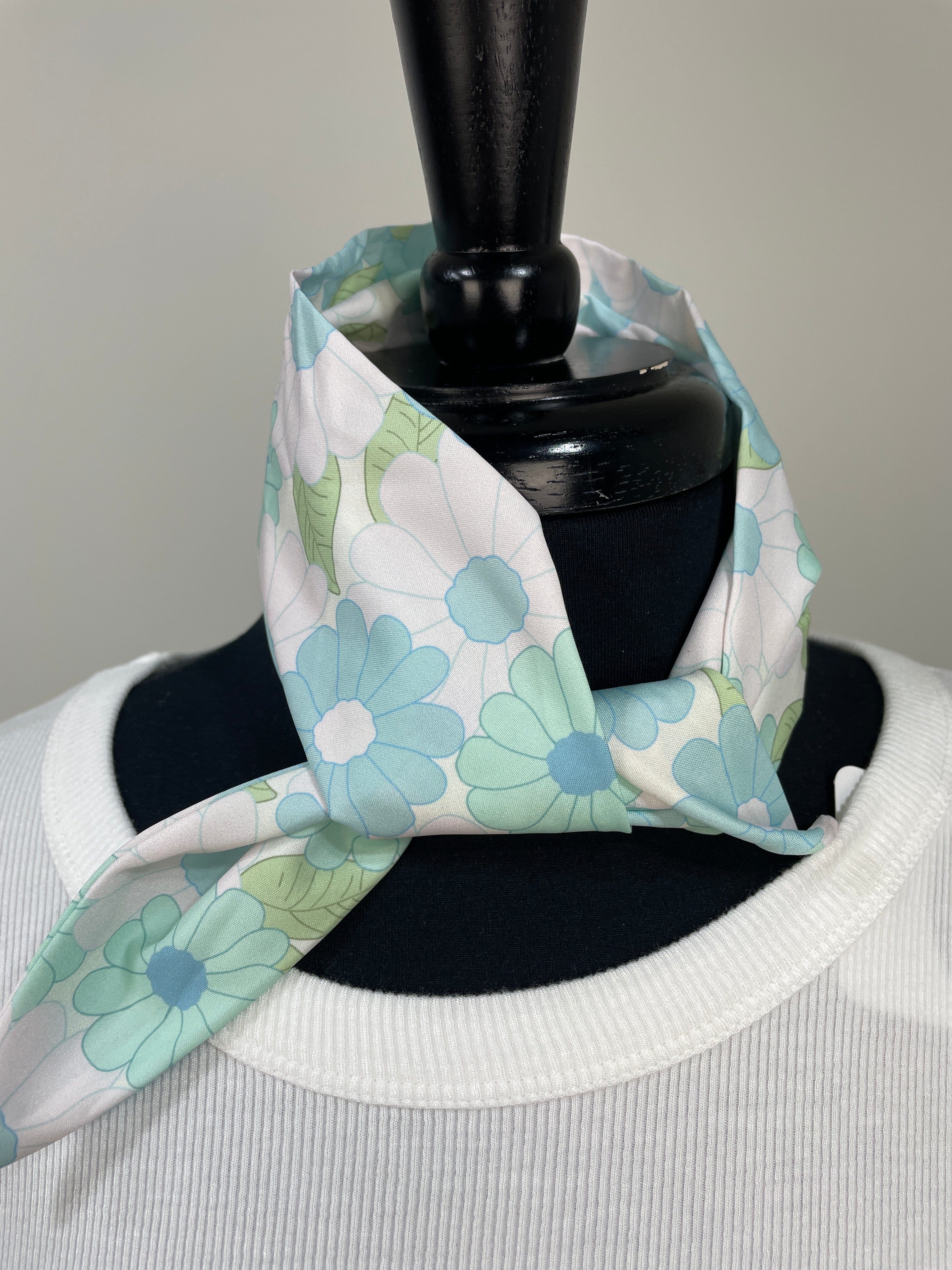 Daisy Crazy Aqua Scarf