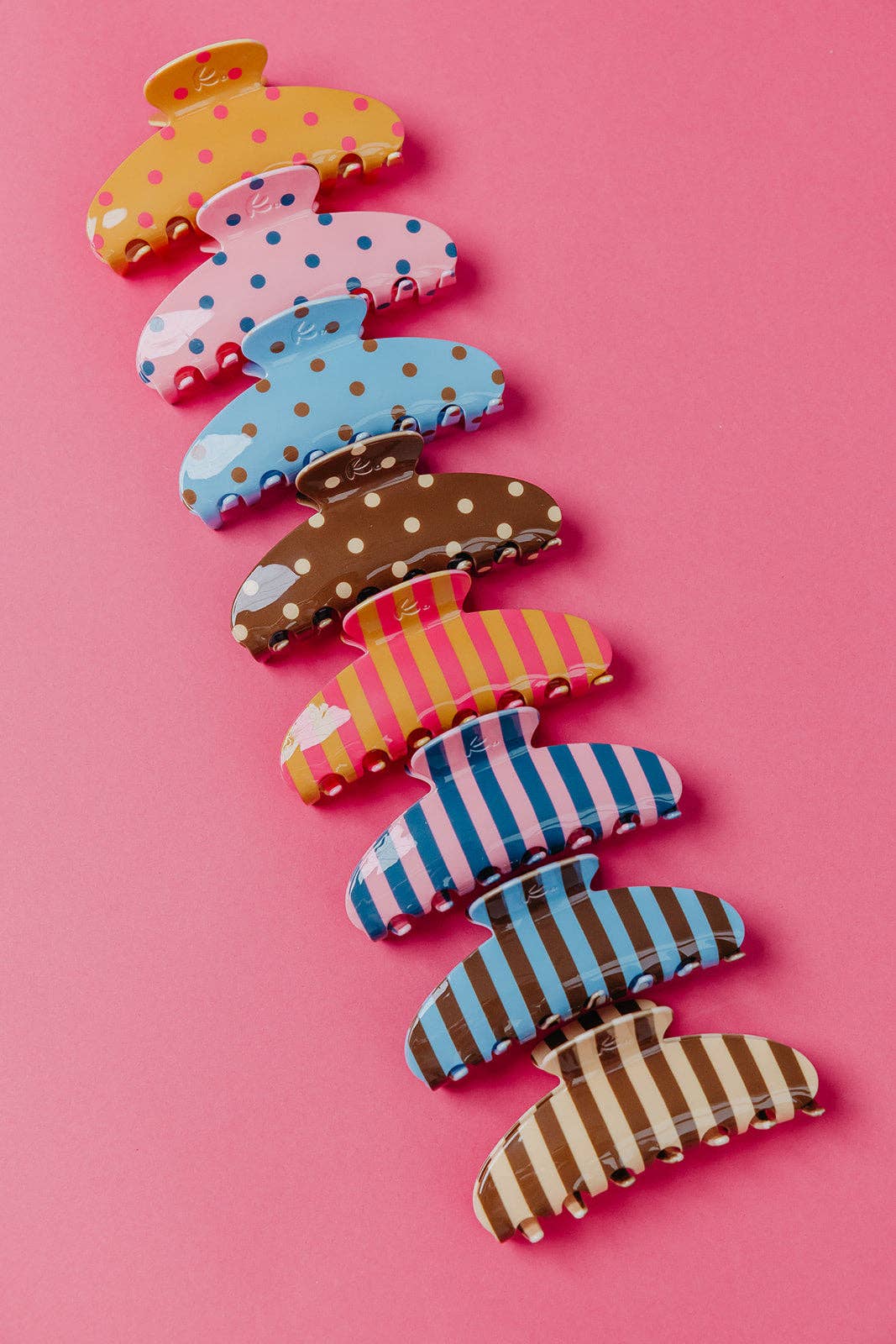 POLKA DOT & STRIPED OVERSIZED CLAWS: BROWN AND CREAM STRIPED