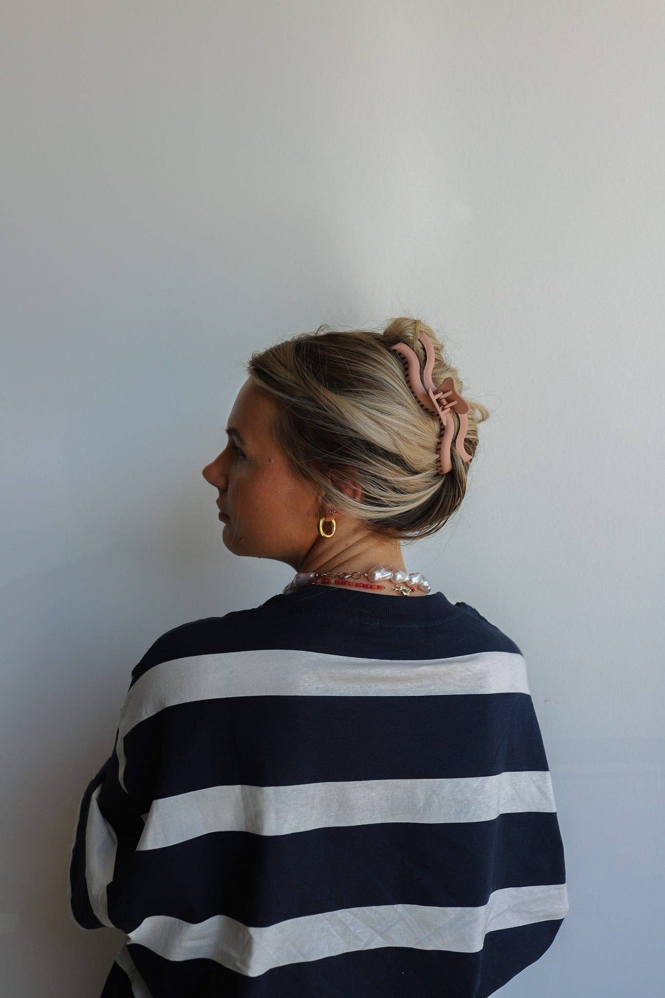 KAXI ORIGINAL WAVY HOLD EVERYTHING CLAW: NAVY BLUE