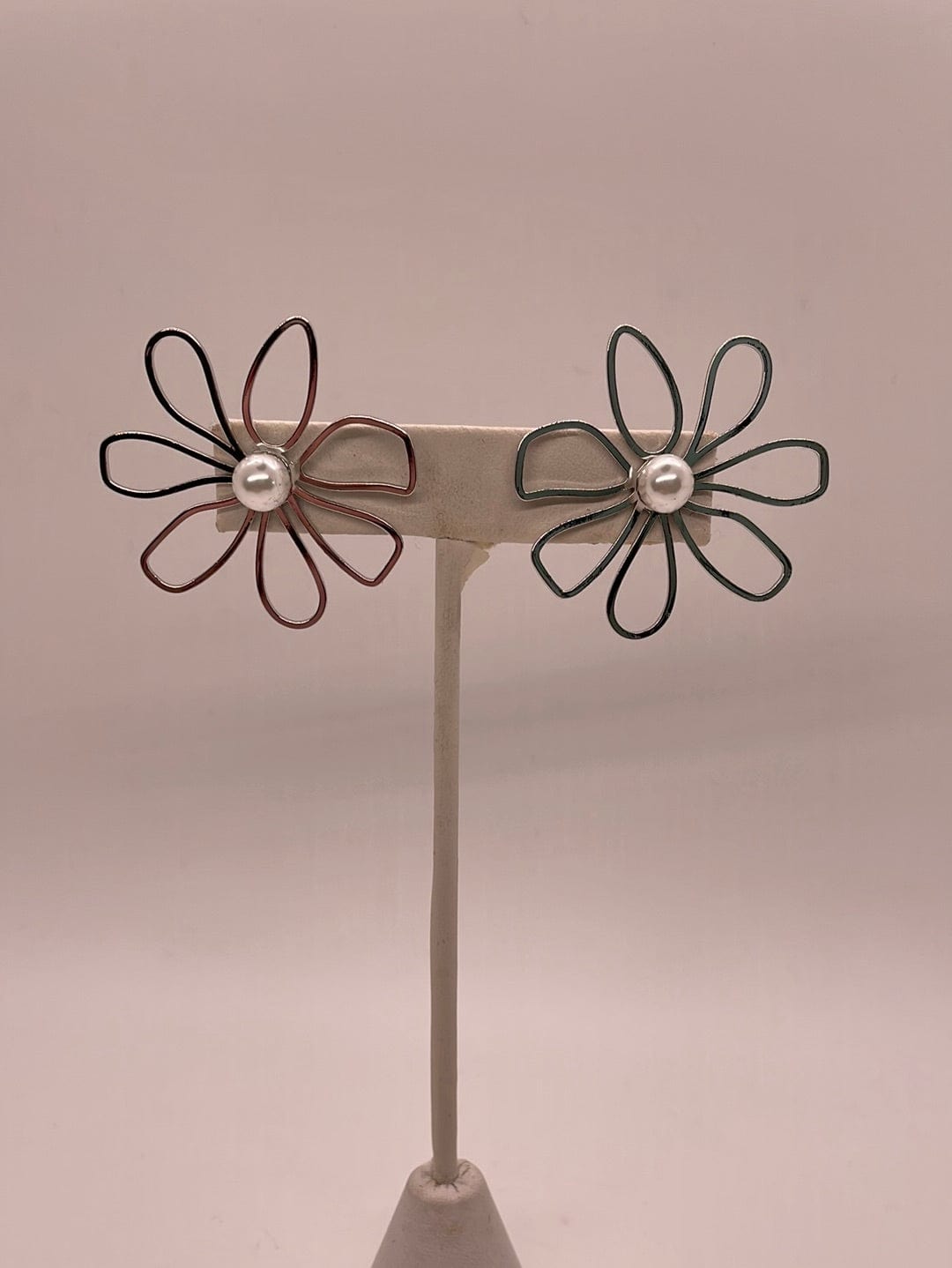 Pearl Floral Silver Earring