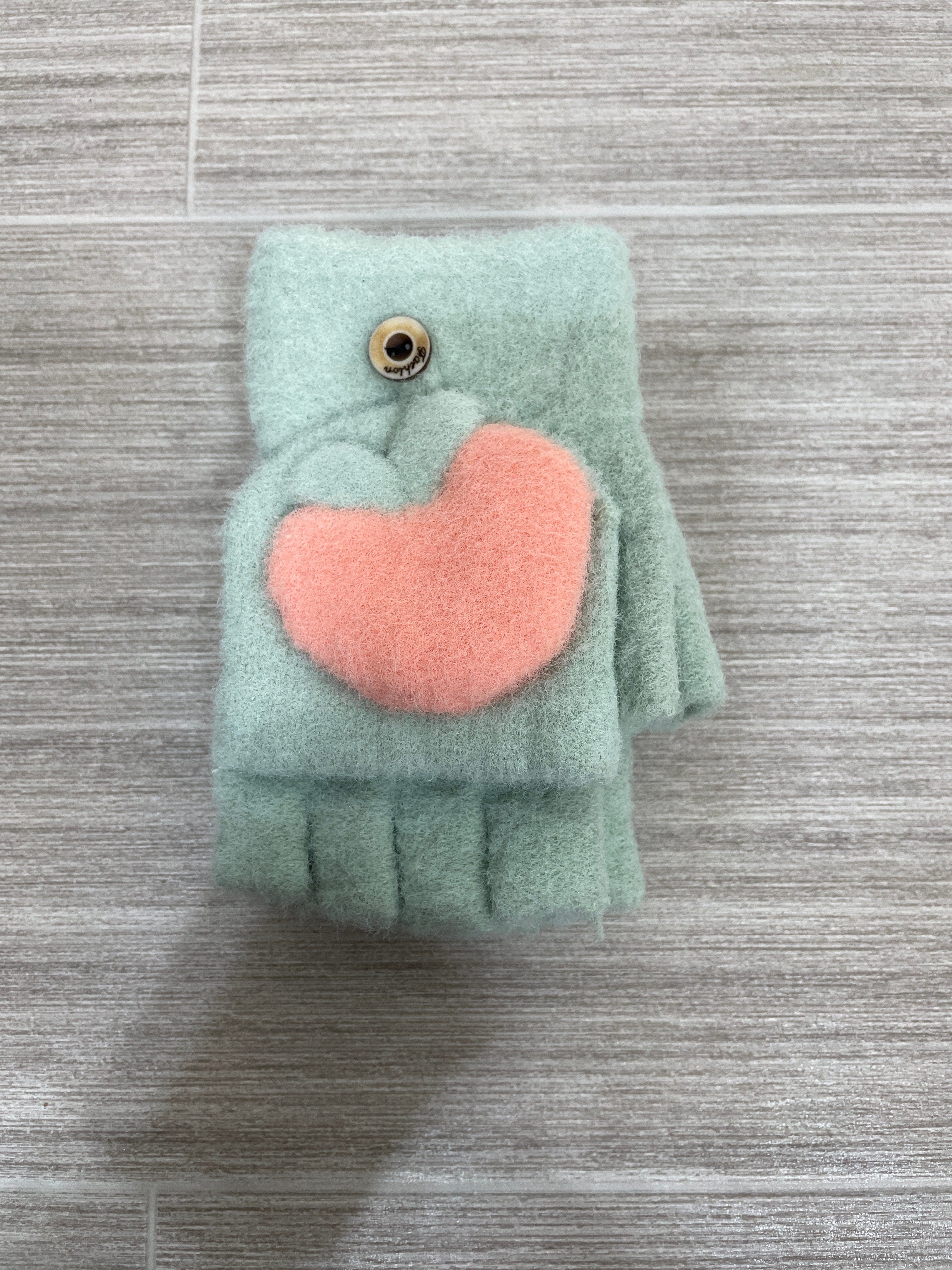 Kid's Green Fruit Glove/Mitten