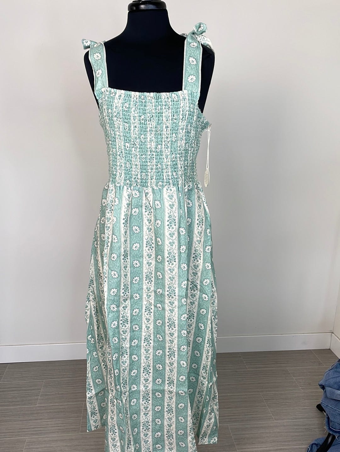 Saylor Resort Midi Dress Jane Floral Stipe