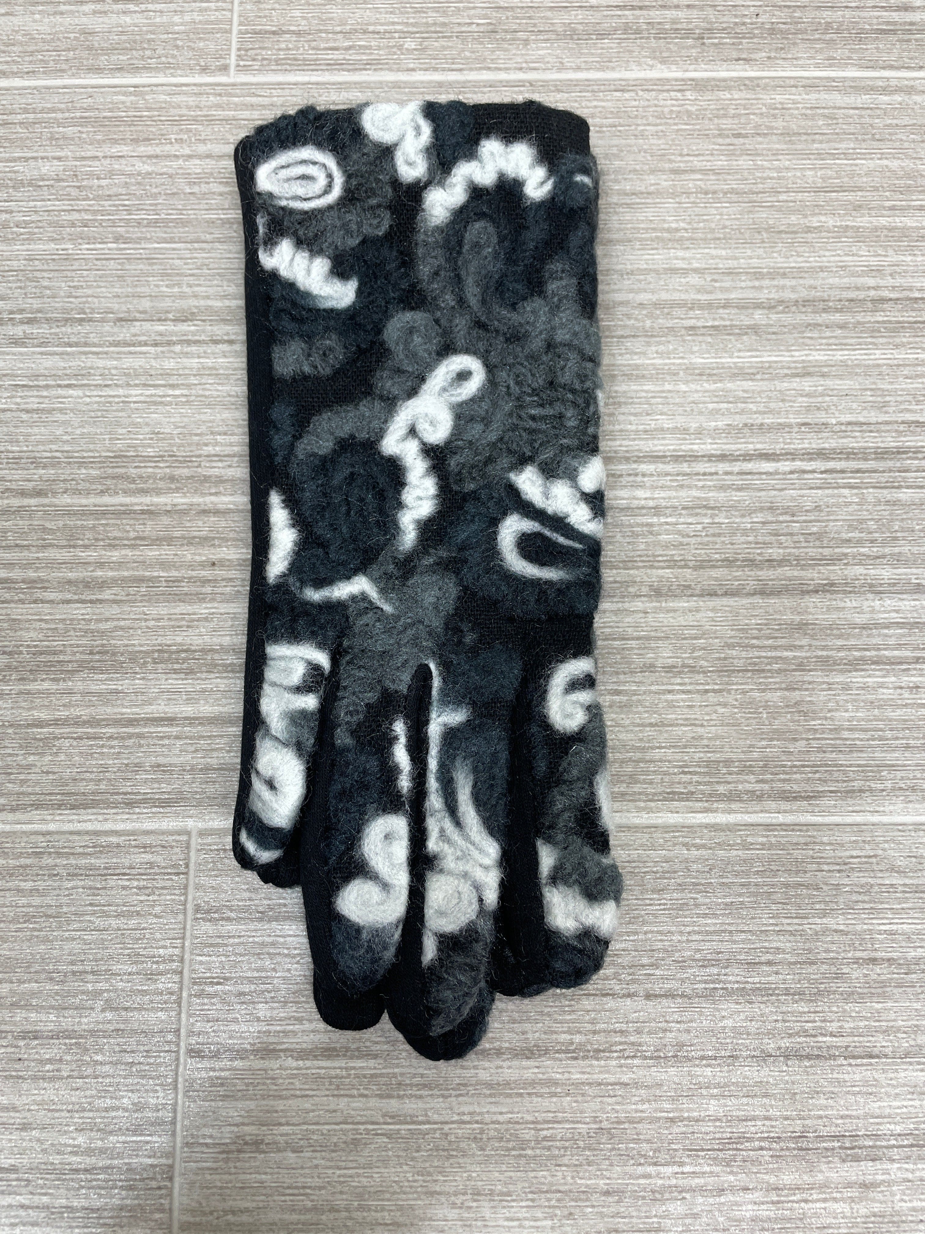 Gray & White Swirl Yarn Glove