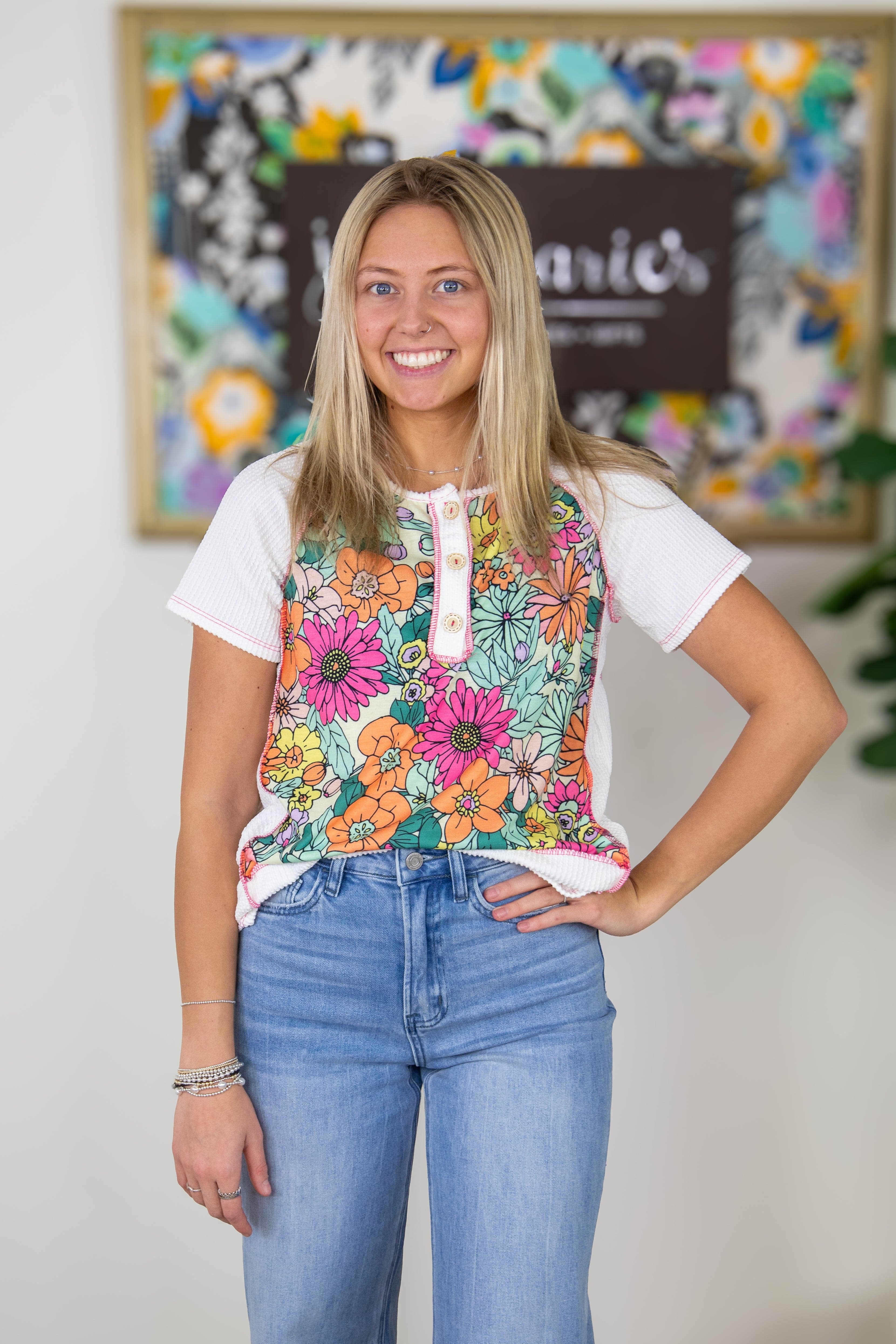 Amalias Floral w/Ivory Shortsleeve Top, zoom out