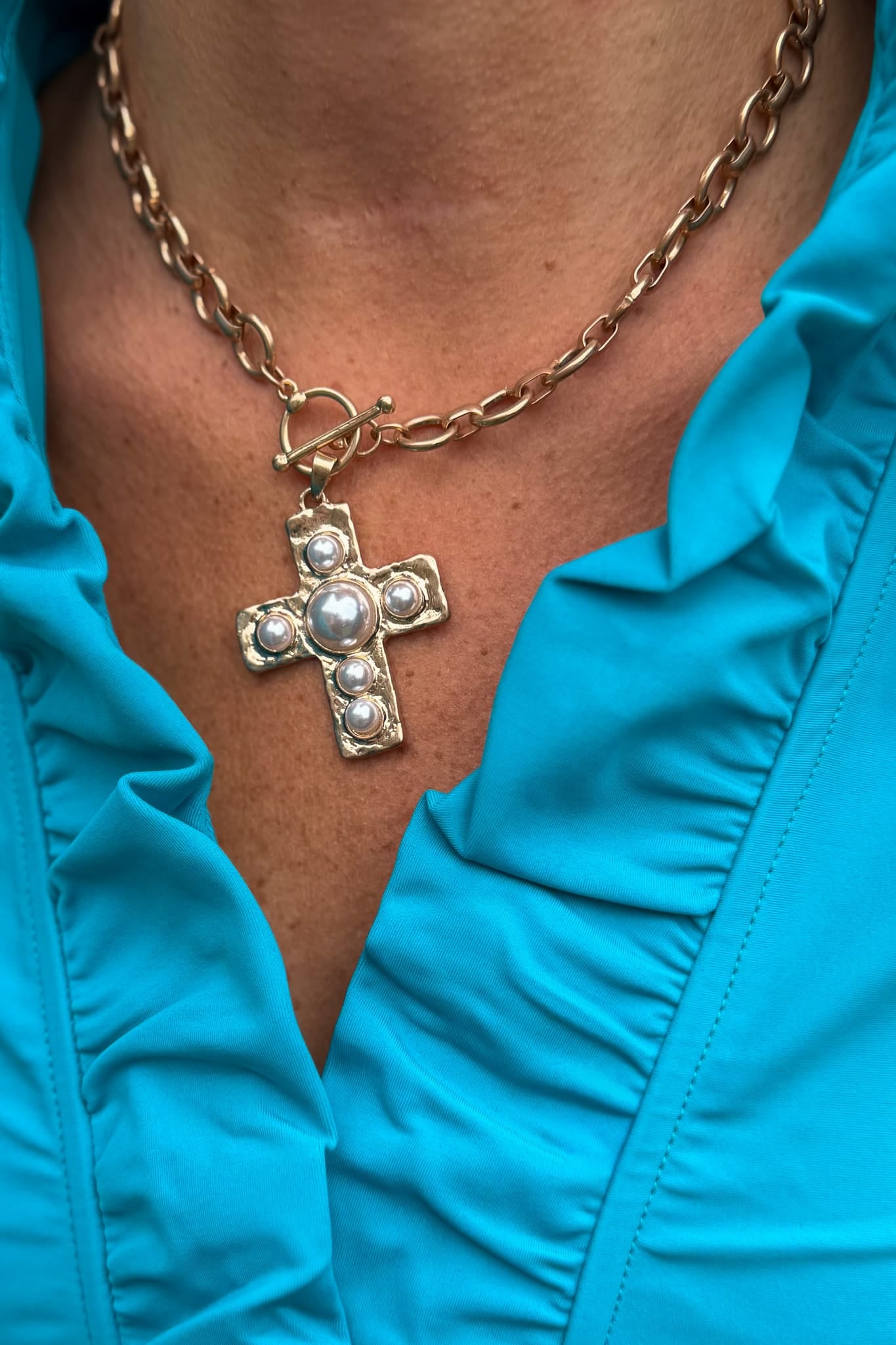 Gold Chain Link Large Pearl Cross Pendant Necklace