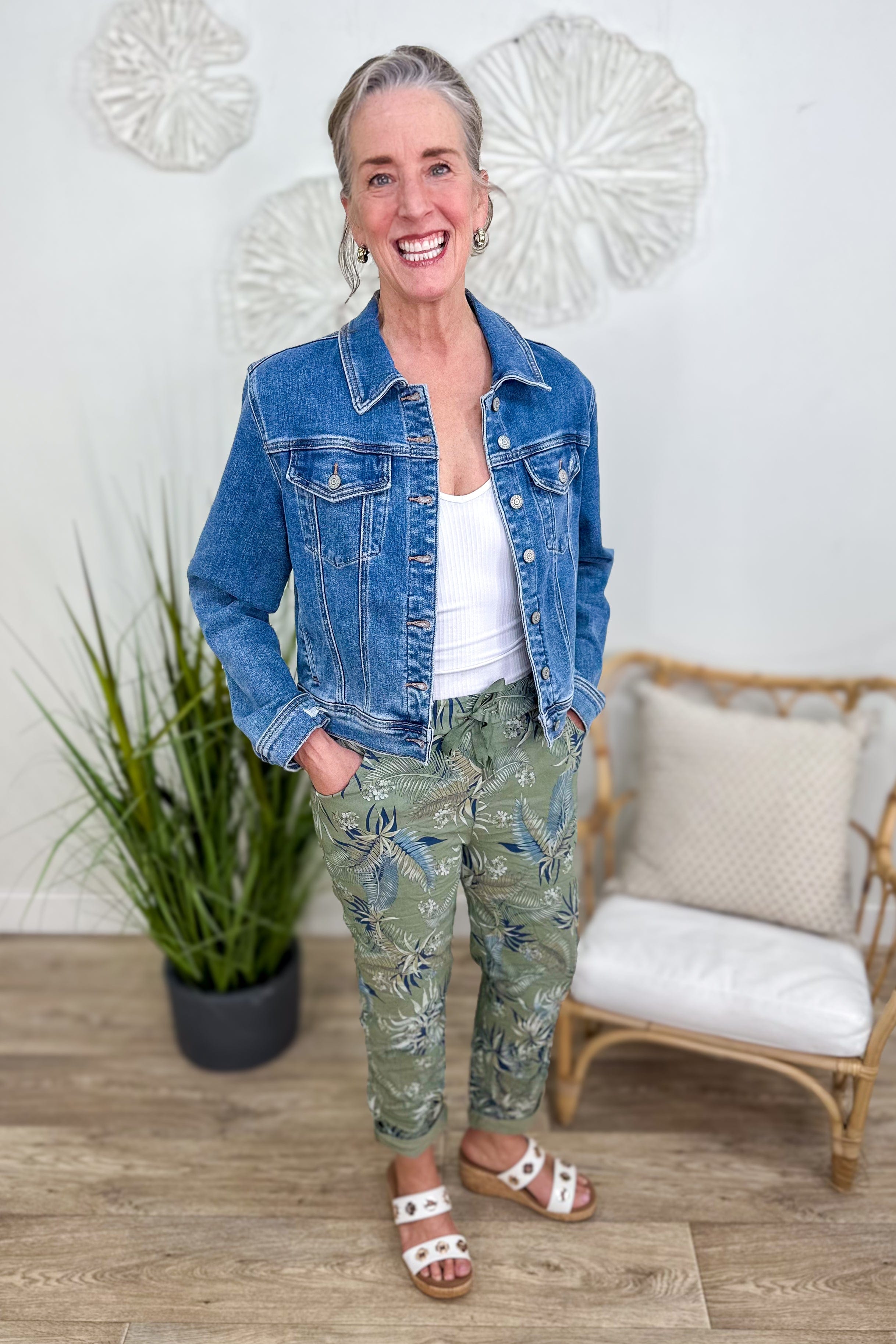Khaki Green Leaf Print Pant styled