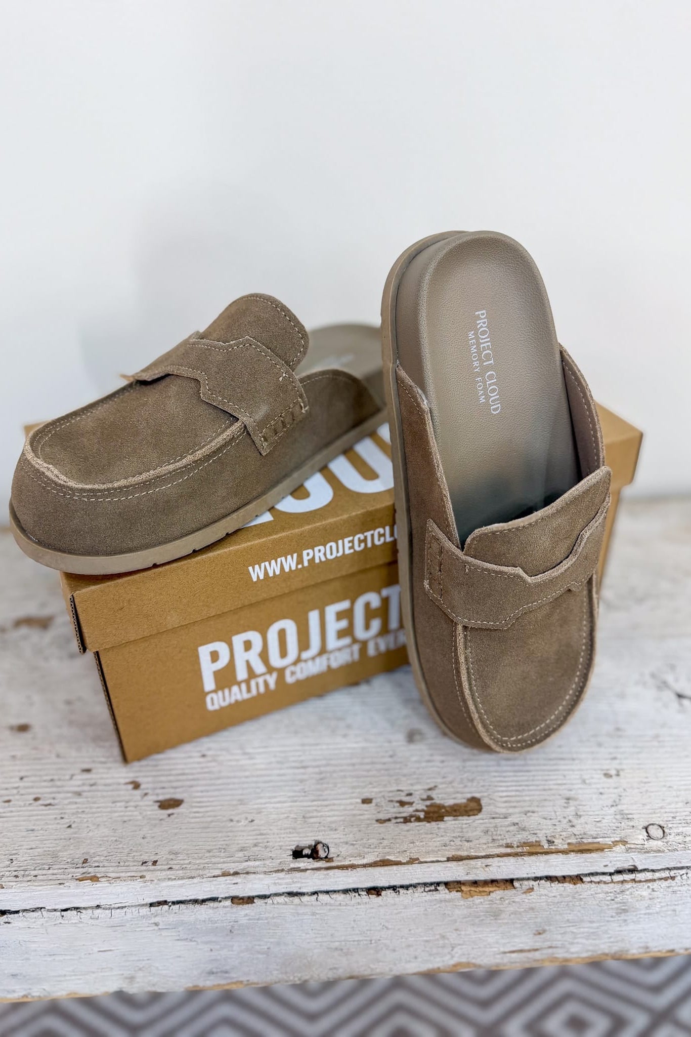 Rozalin Chestnut Suede Buckle Mule