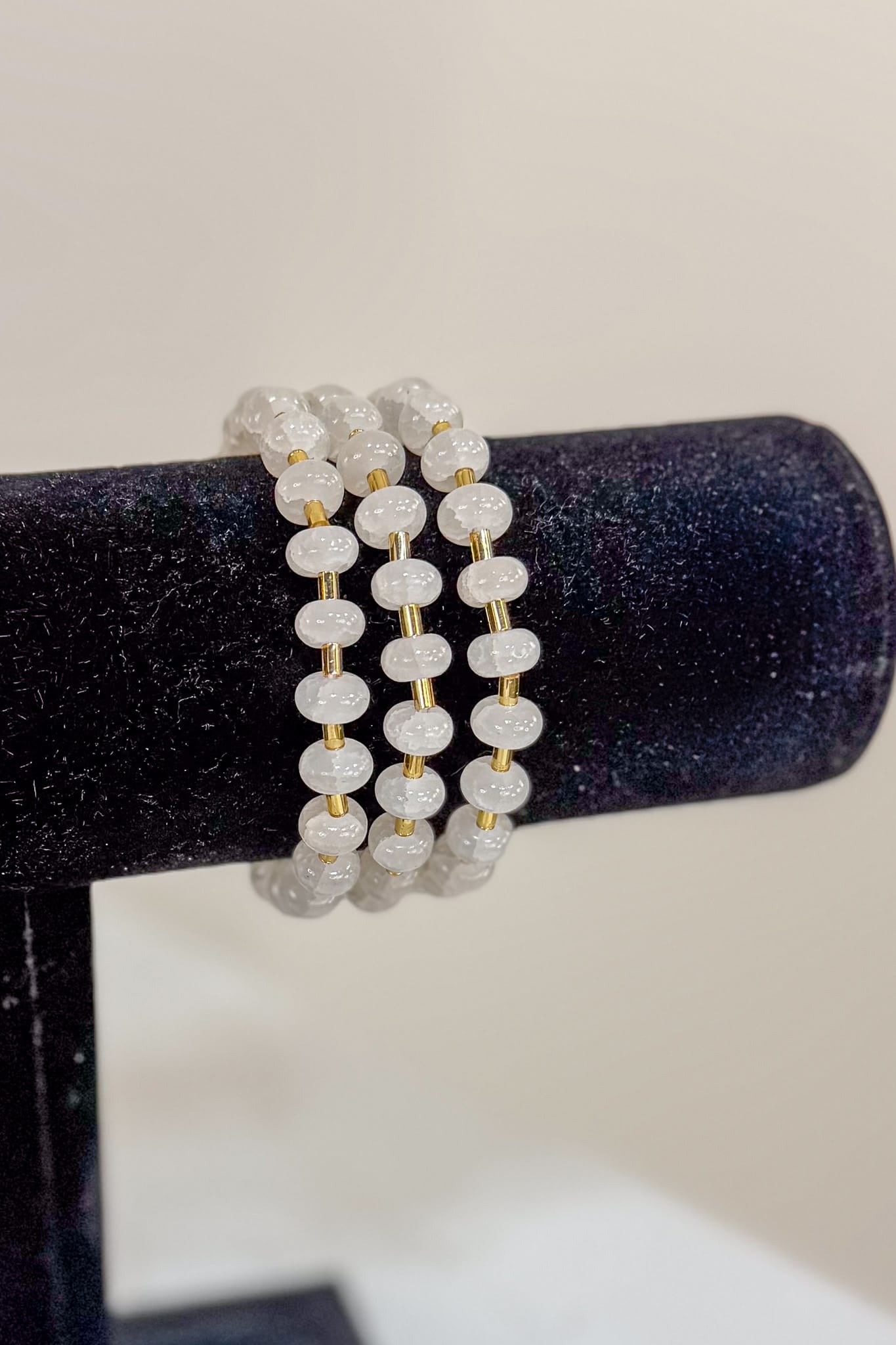 White Marble Bead Bar Elastic Bracelet