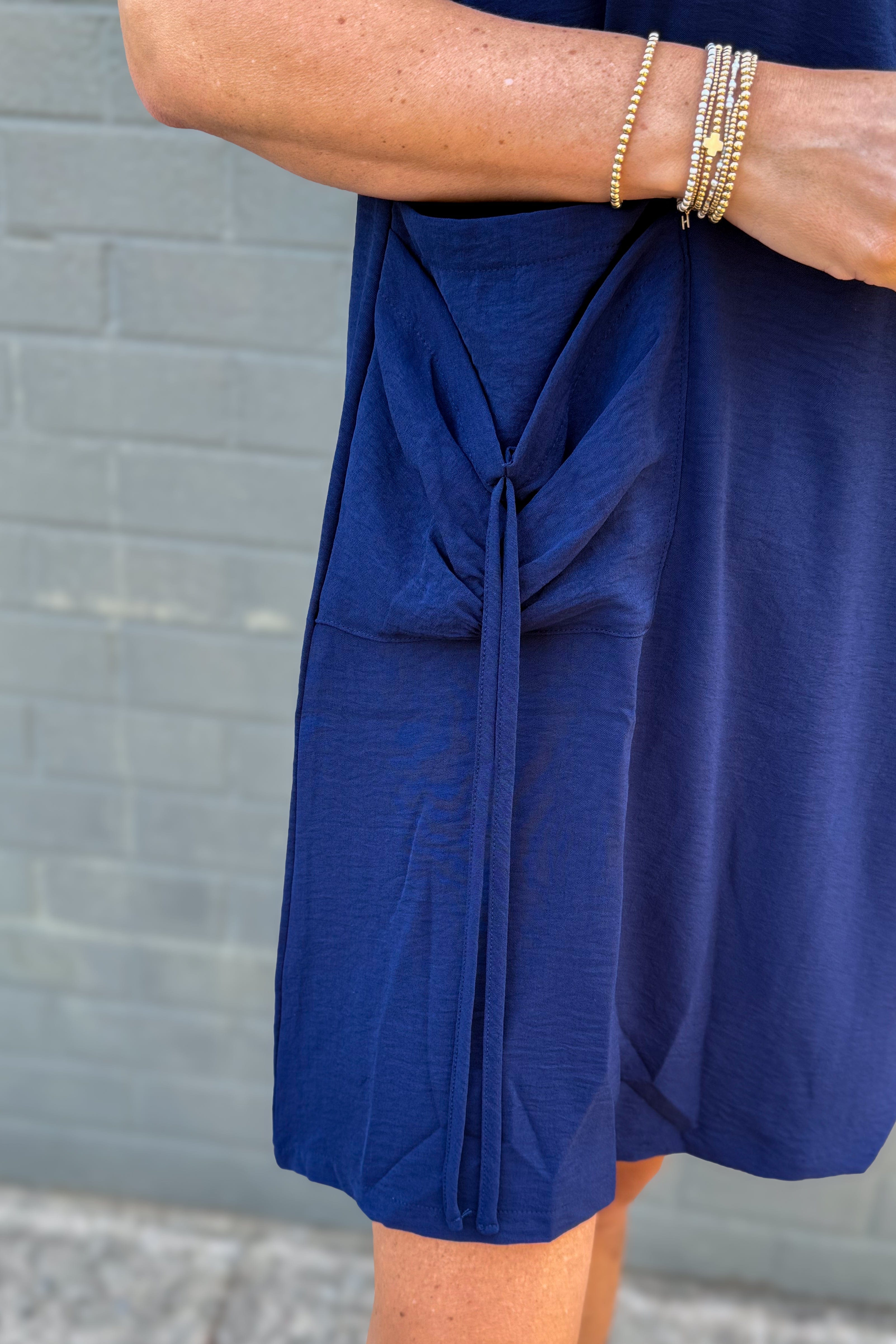 Navy Sleeveless Side Pocket Dress detailed