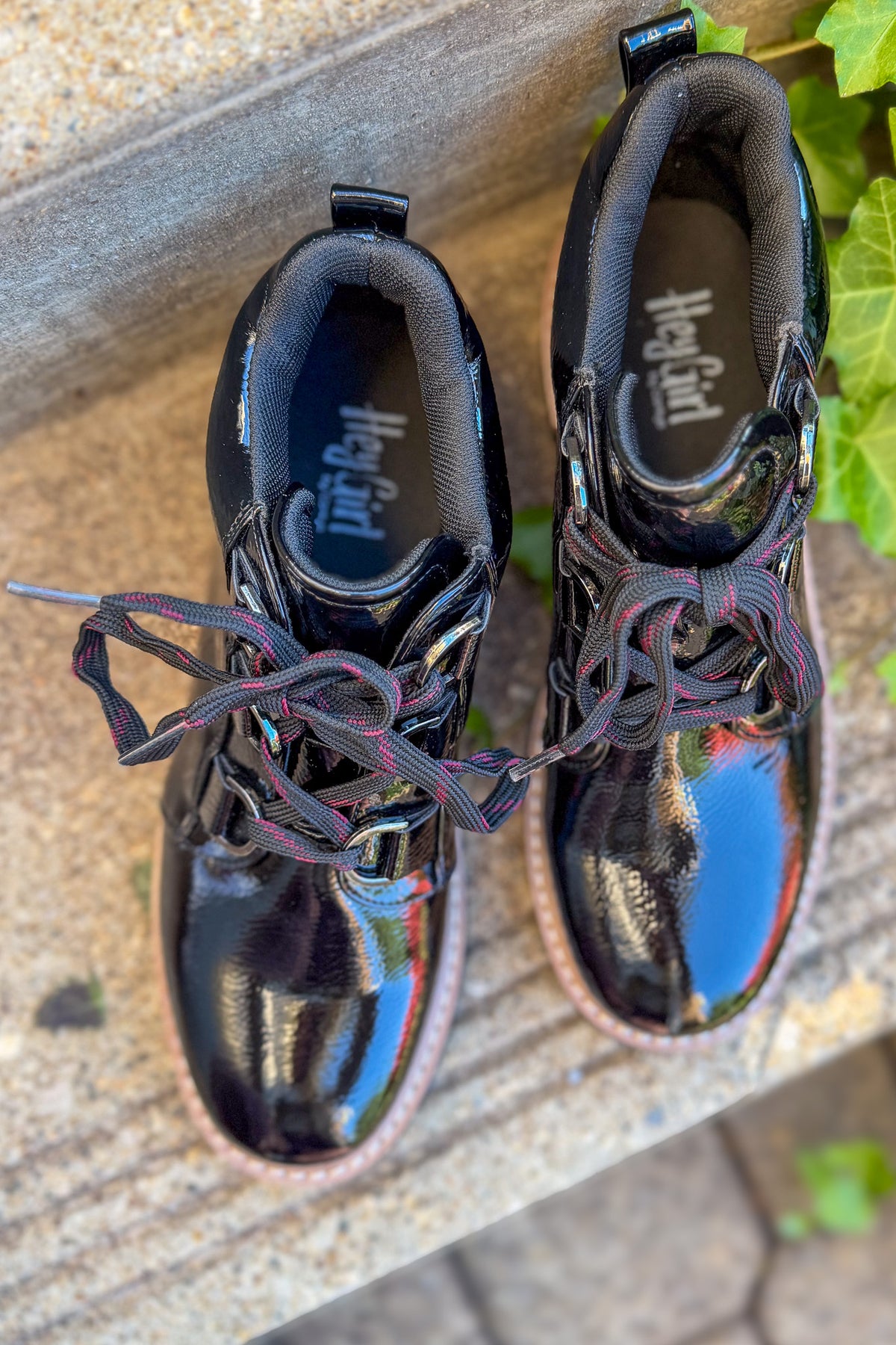 Campfire Black Crinkle Patent Boot