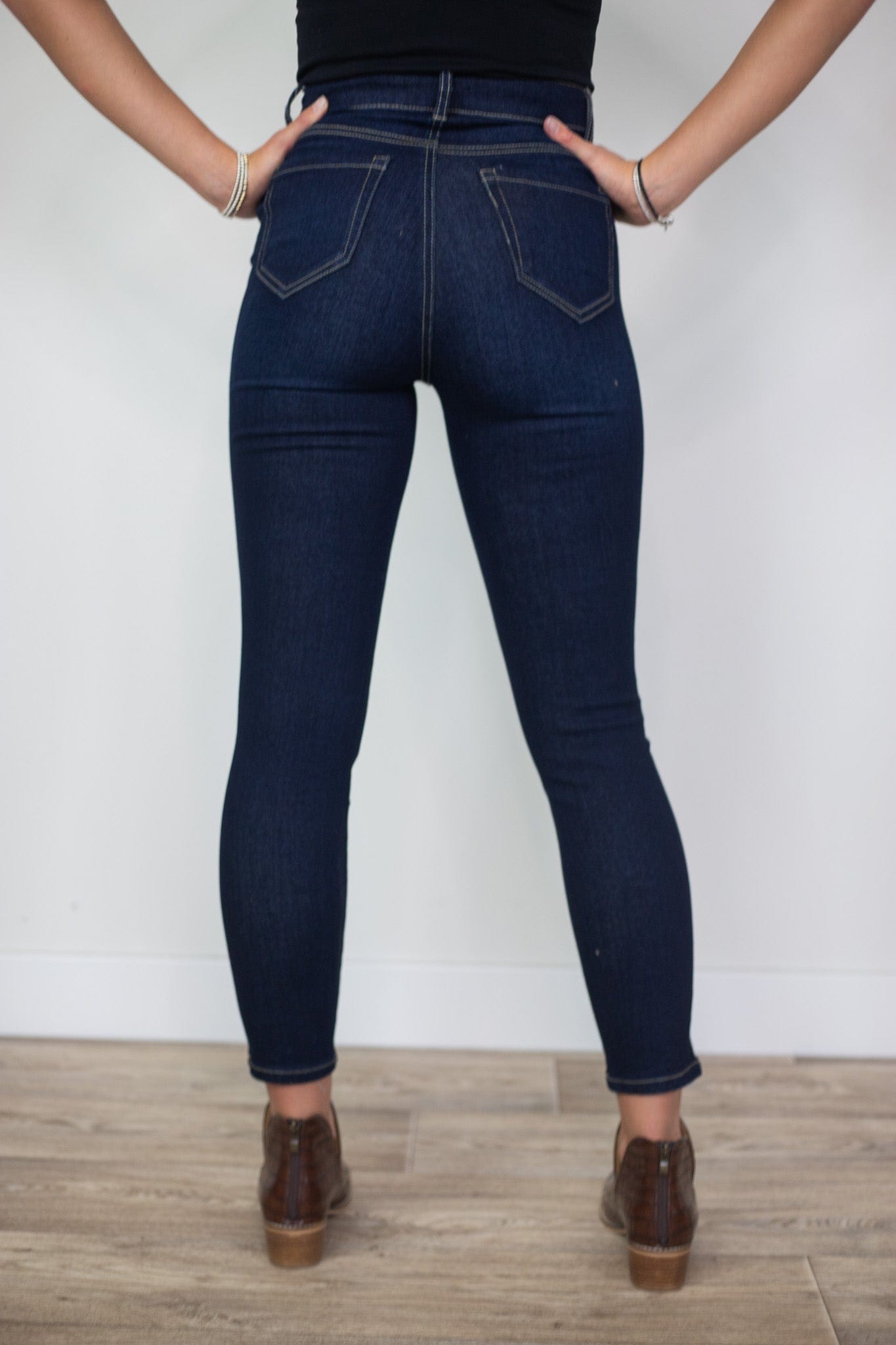Essential Dark Wash Skinny Jean