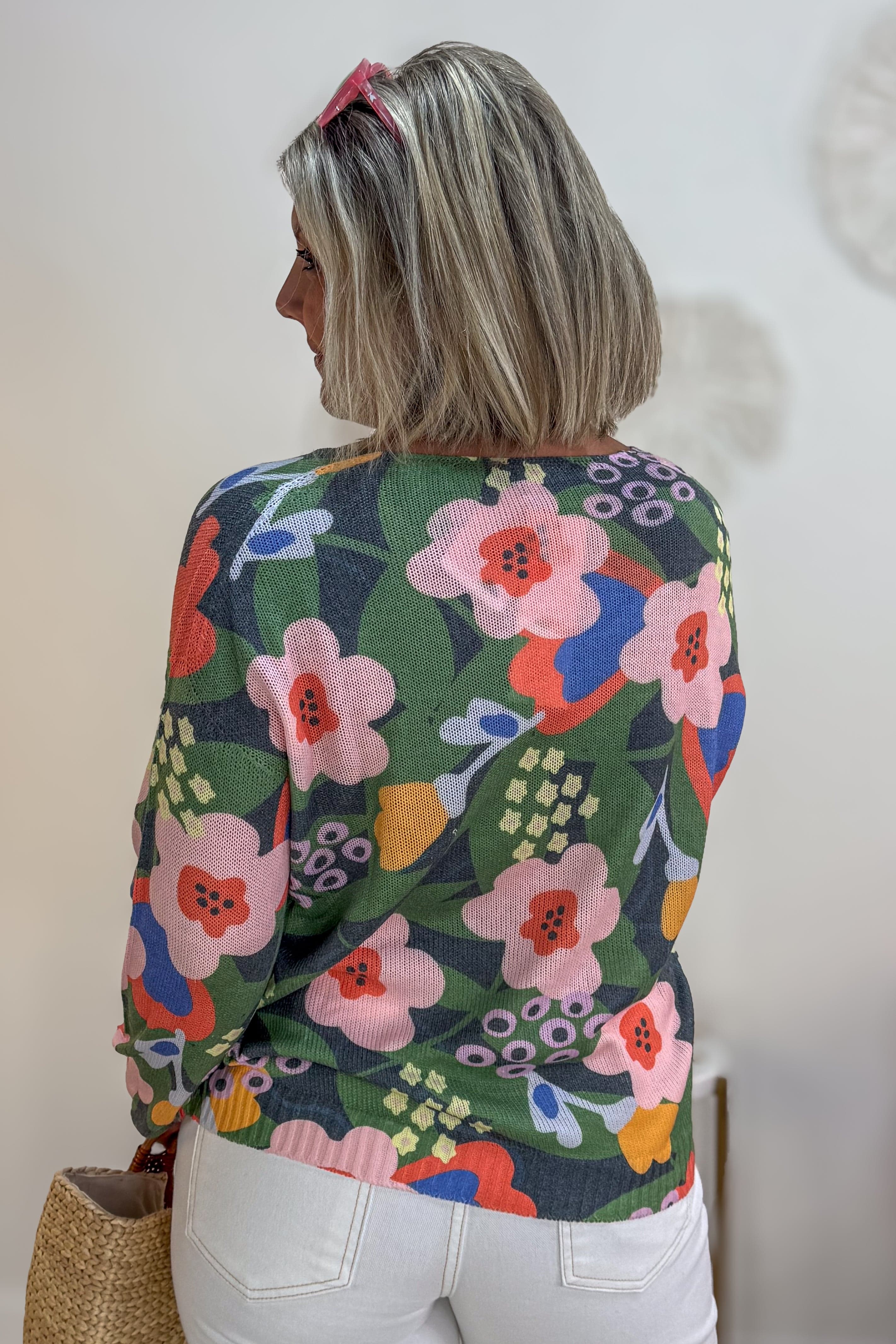 Retro Floral Printed Lightweight Sweater Back