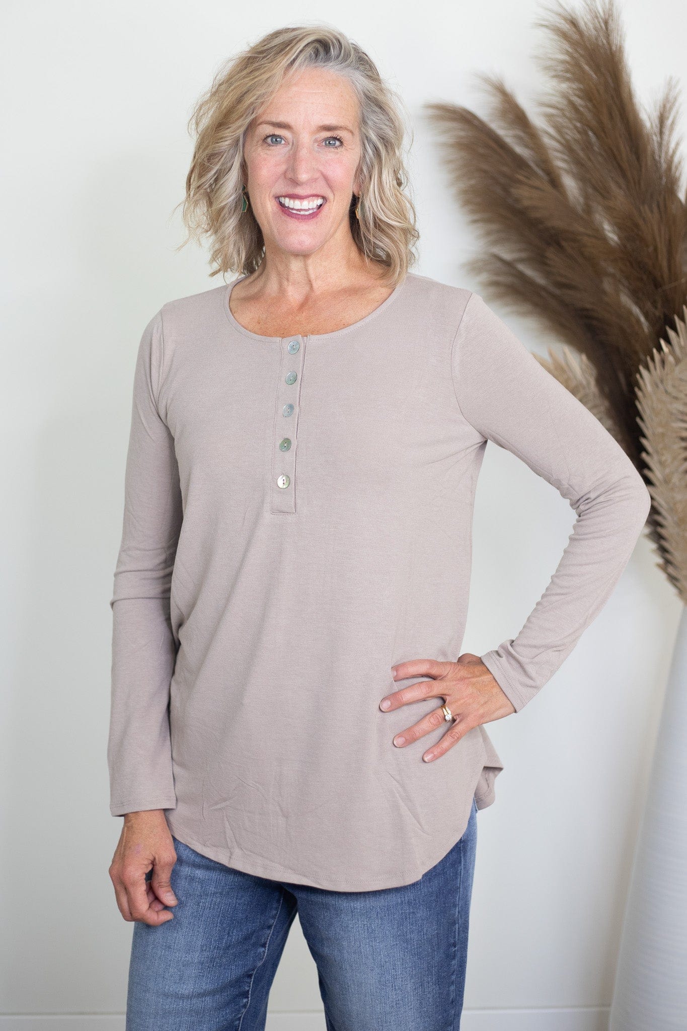 Ash Mocha Dolphin Hem Shell Button Up