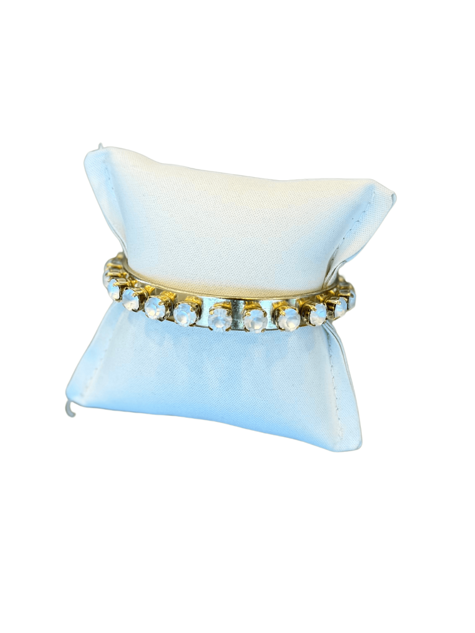 Kelly Cuff in Antique Gold Matt White