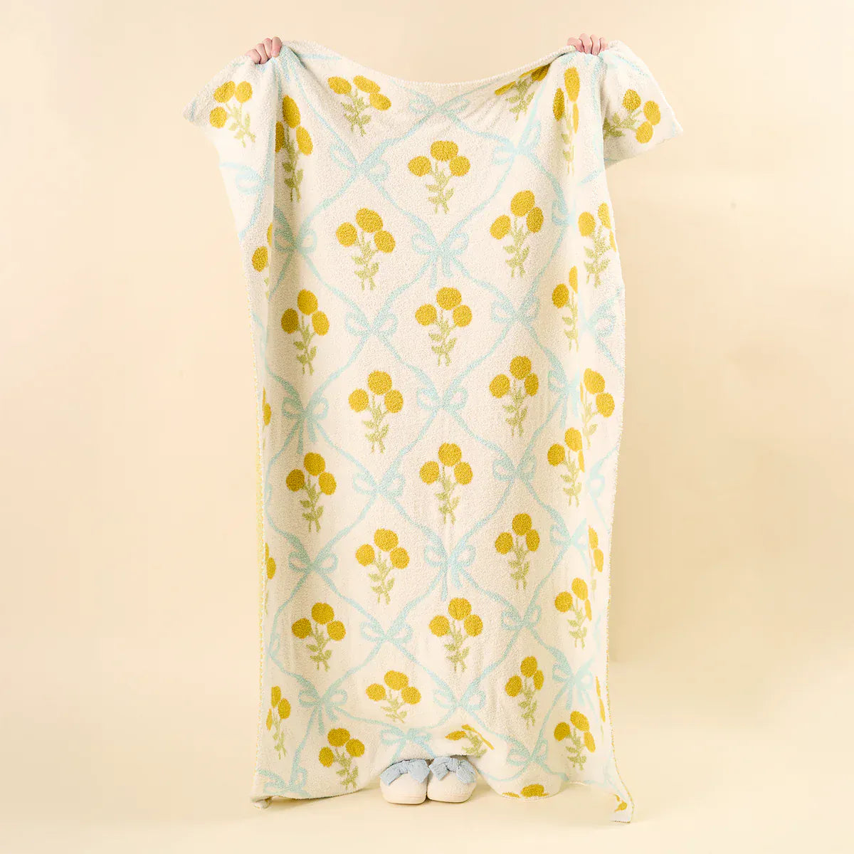 Cozy Dreams Luxe Blanket - Marigold Lane Blue