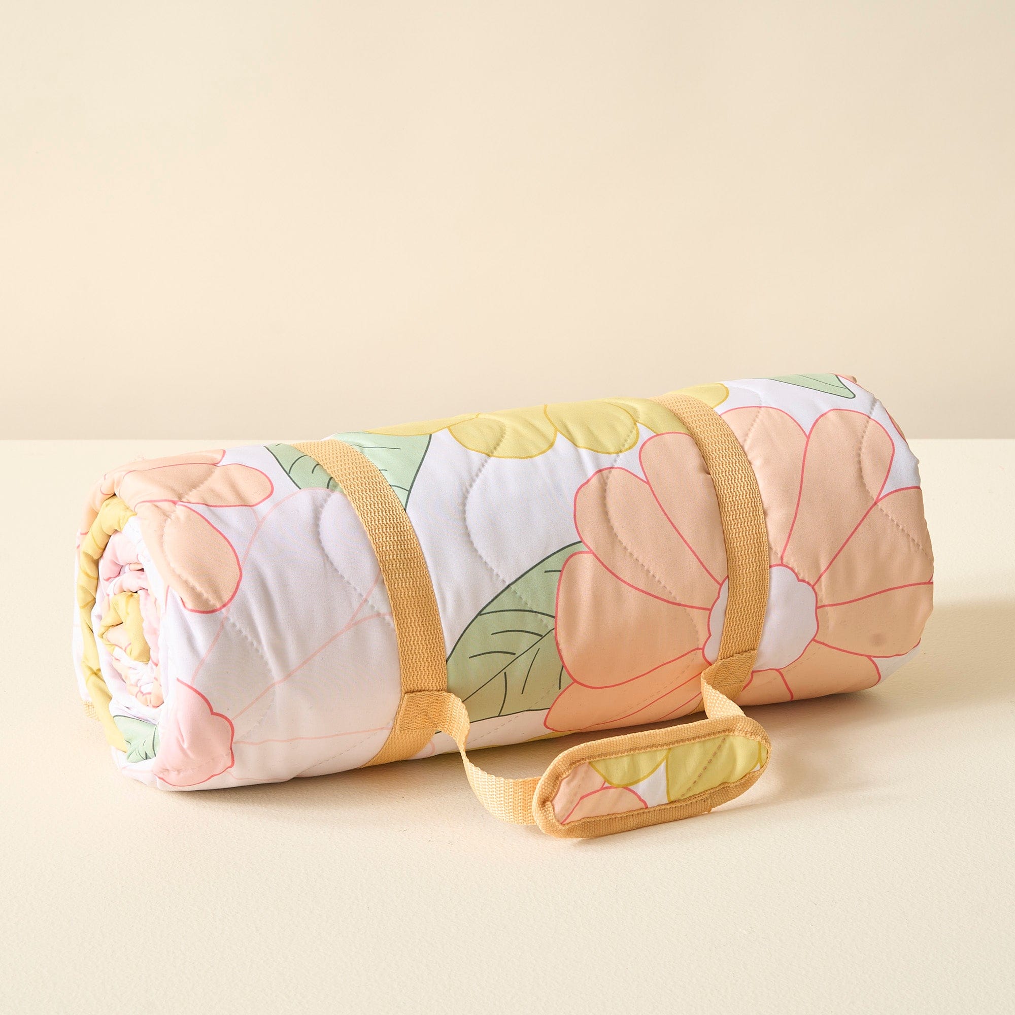 On the Go Quilted Blanket - Daisy Craze Peach