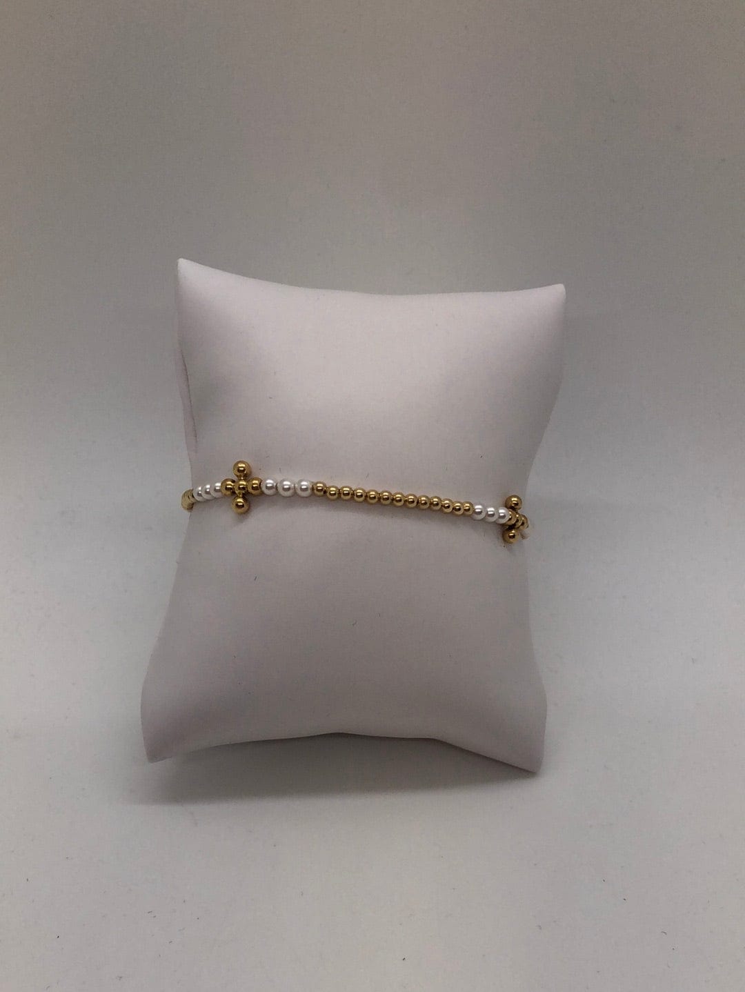 Signature Cross Gold Bliss Pattern 2.5mm Bead Bracelet - Pearl
