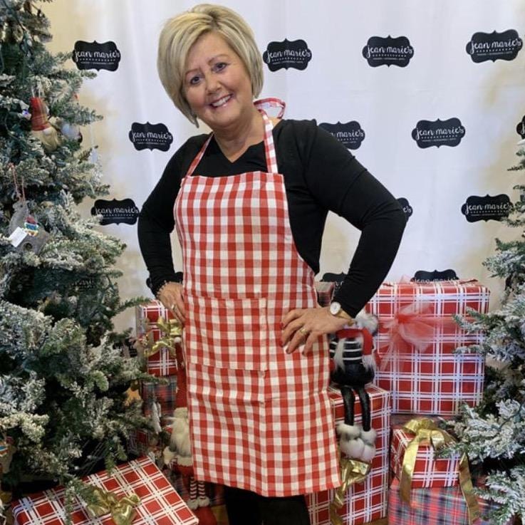 Holiday Buffalo Plaid Apron Deal Steal 12-22-20