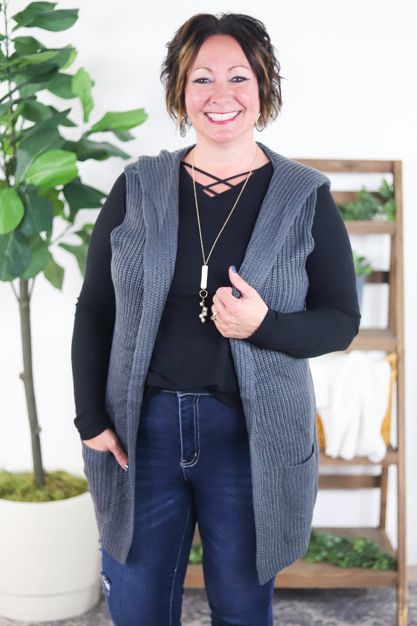 Solid Knit Hooded & Pocket Vest