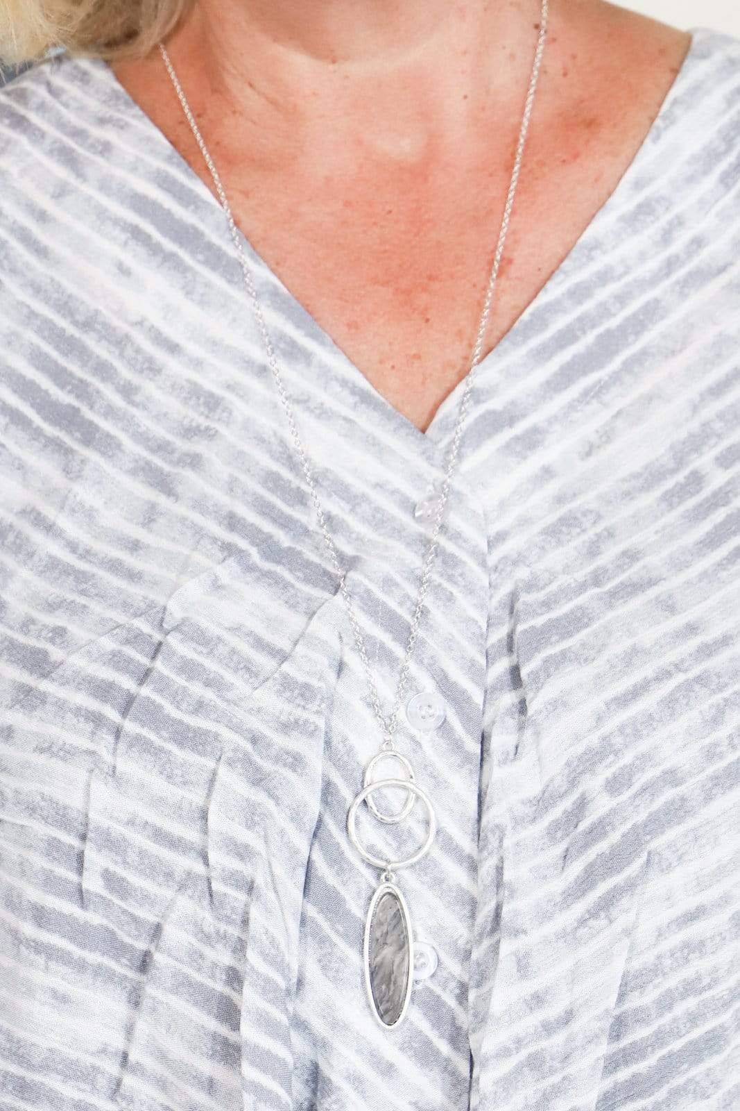 Oval Stone Long Necklace
