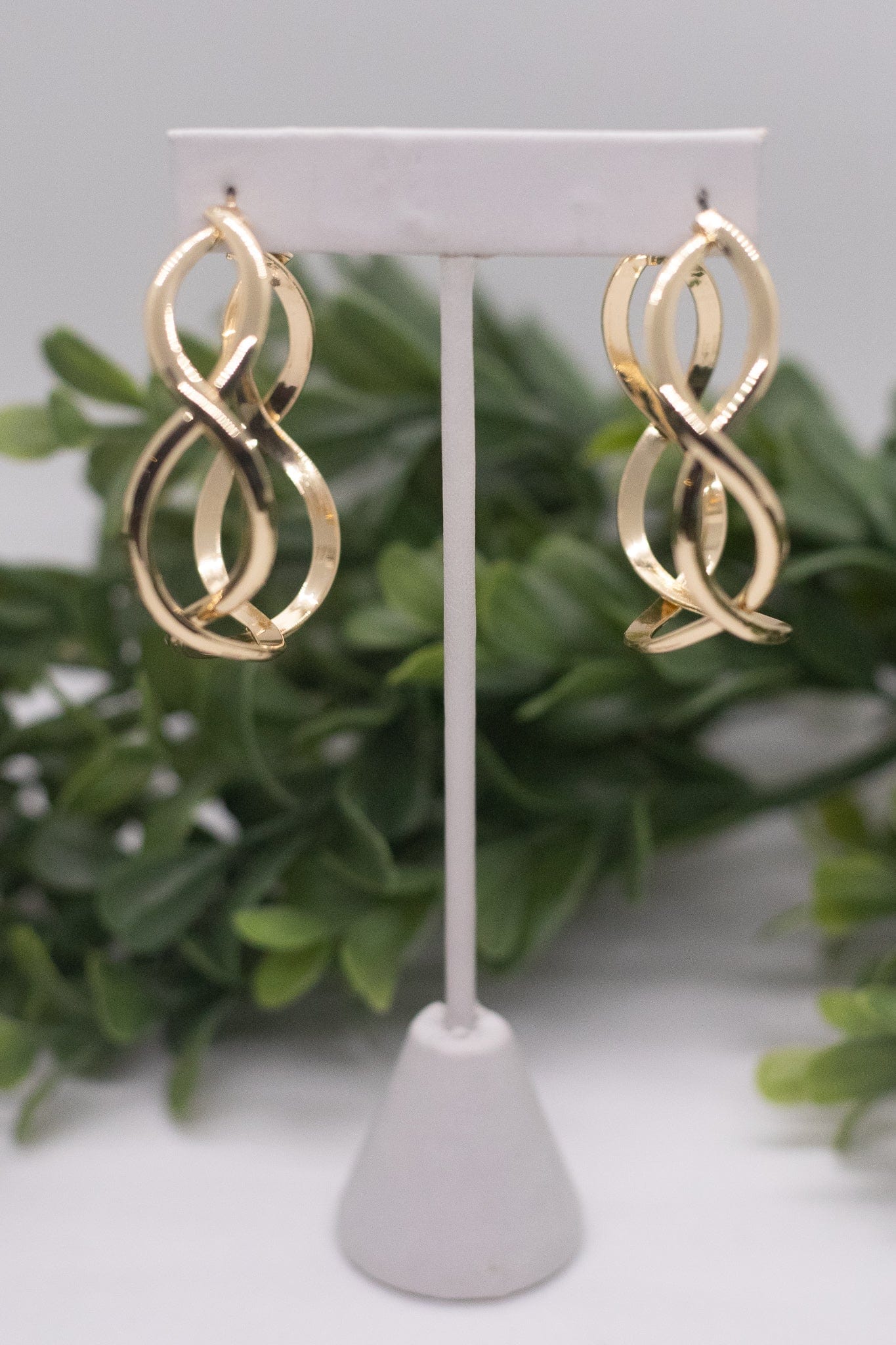 Gold Link Hoop Earring