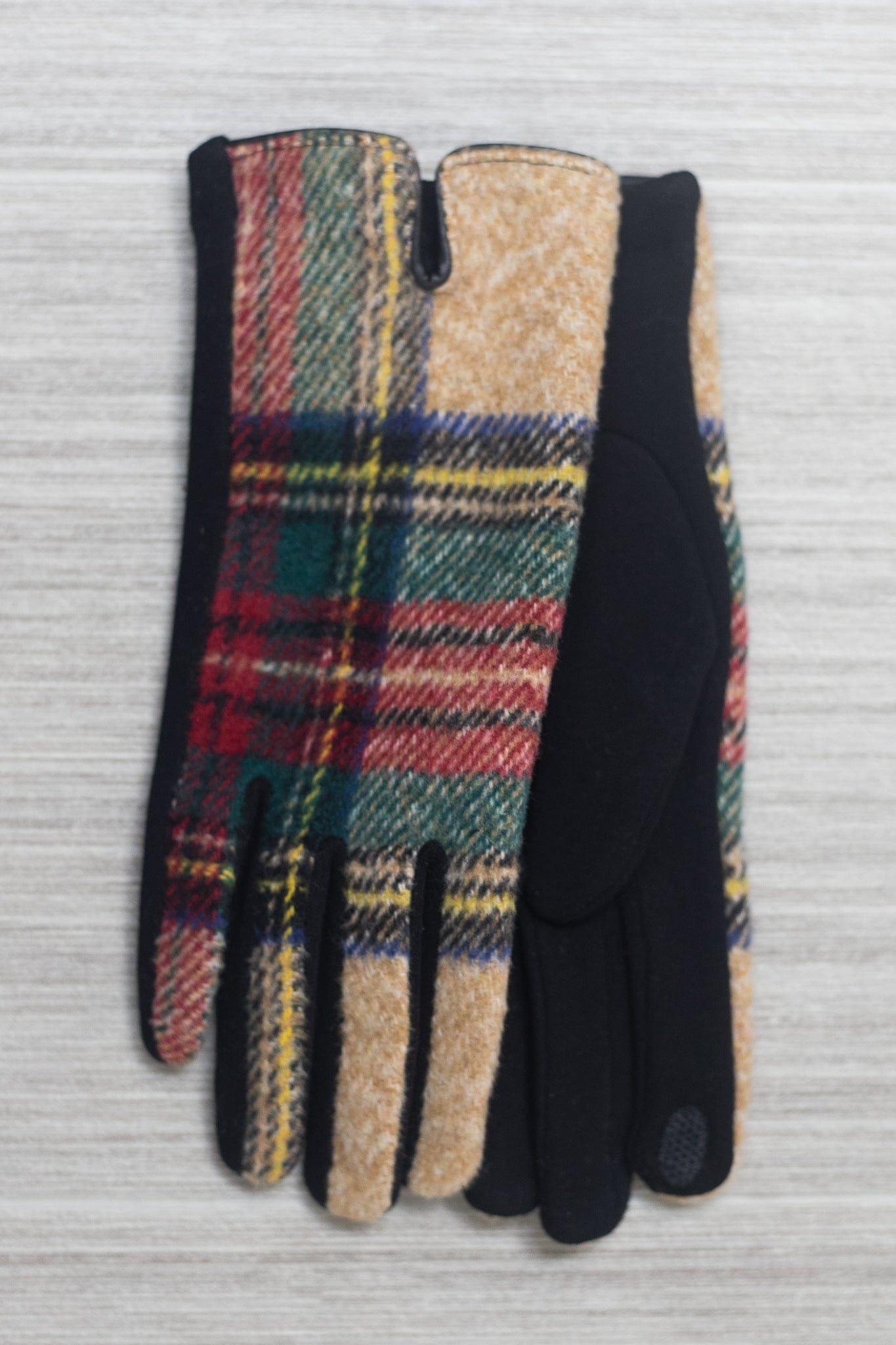 Camel Plaidberry Gloves