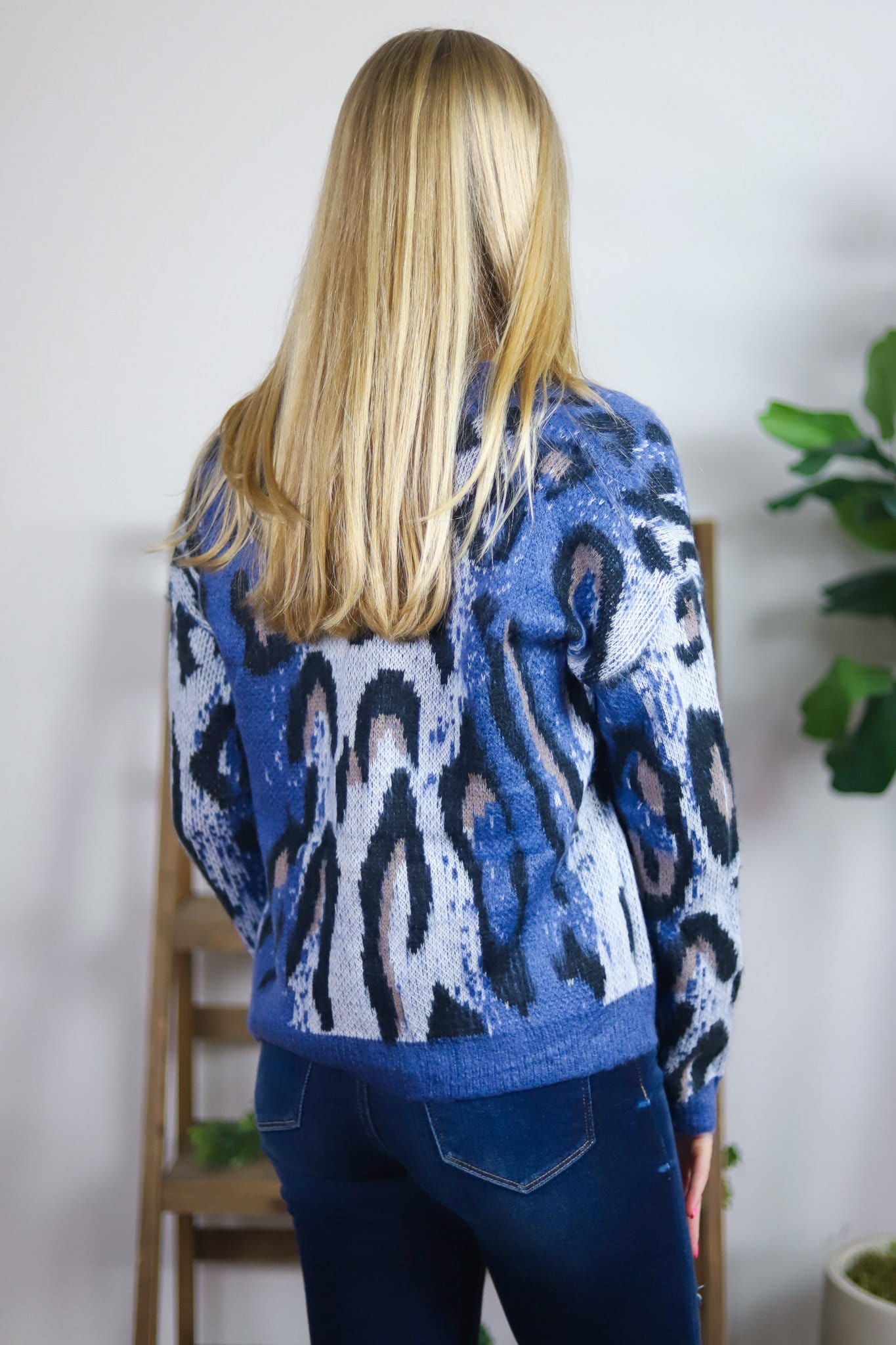 Blue Leopard Jacquard Cardigan
