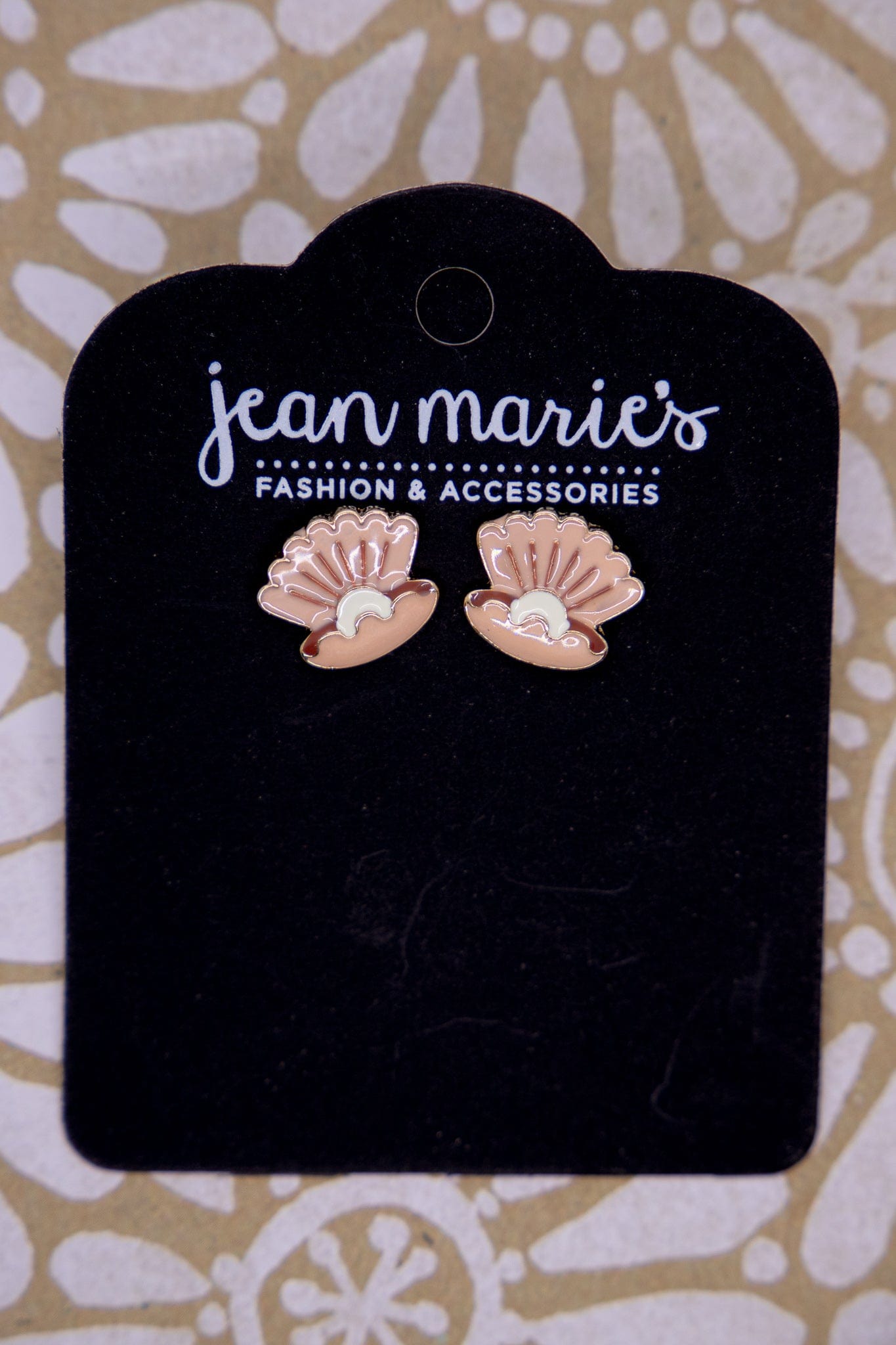 Shell Yes Studs