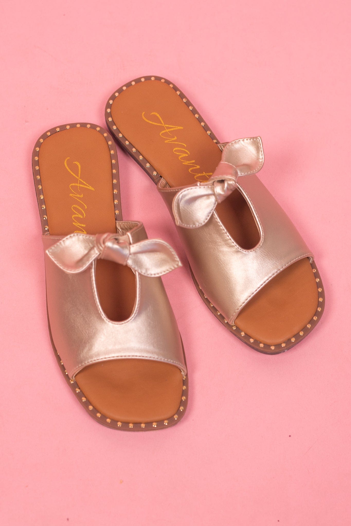 Luvlee Champagne Bow Slide