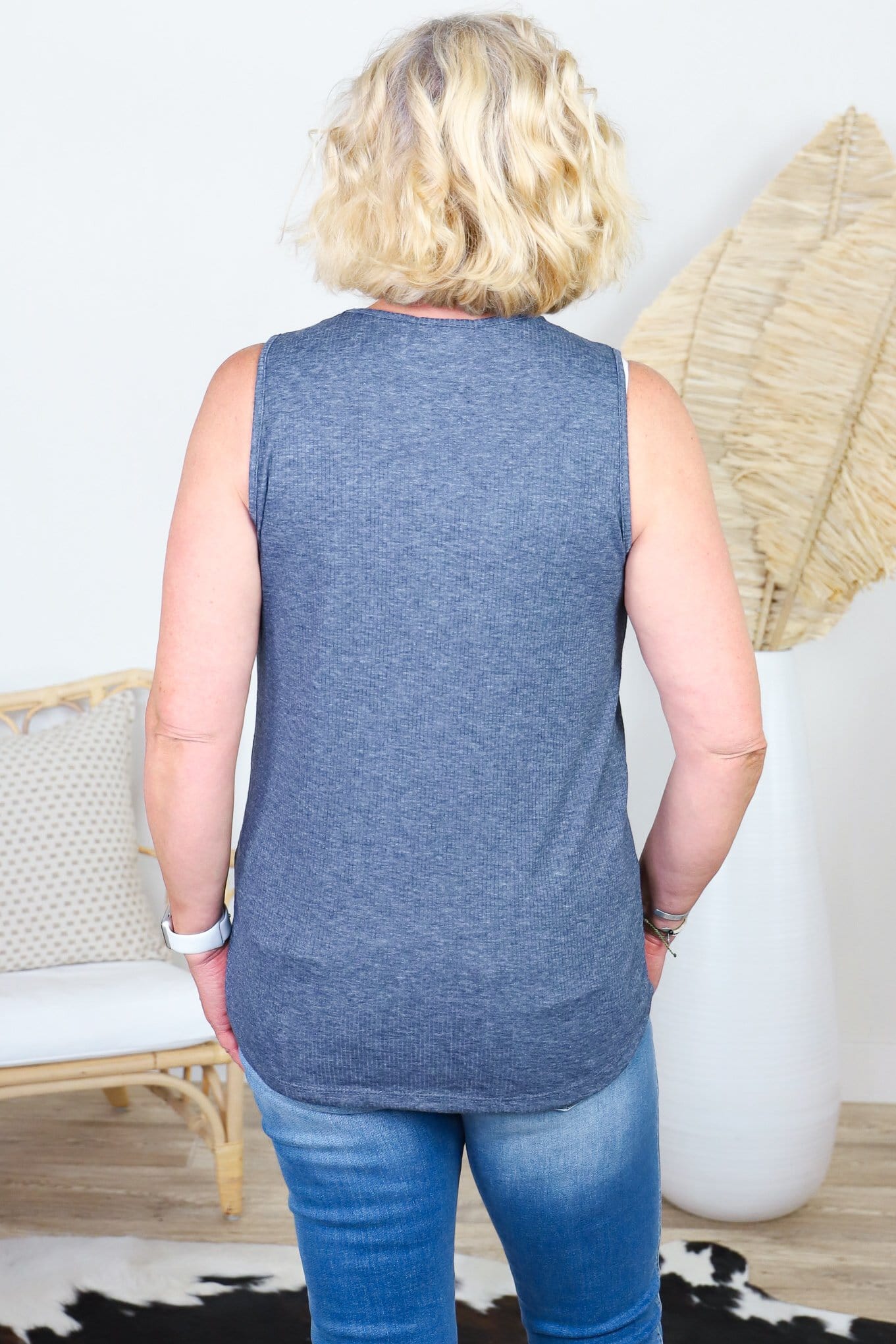 Button Front Tank