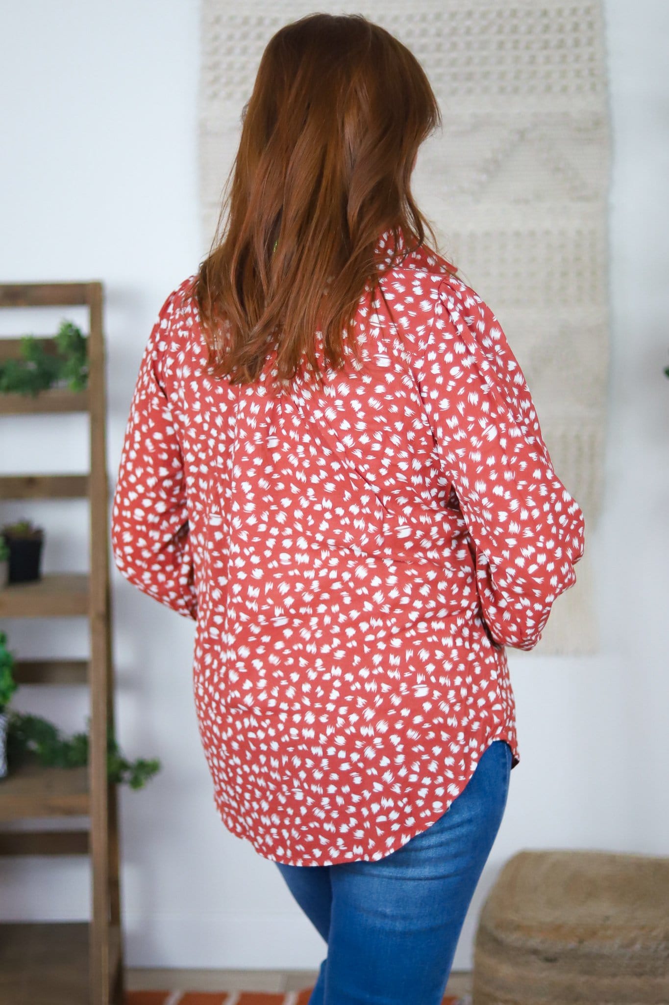 red and white spotted top back