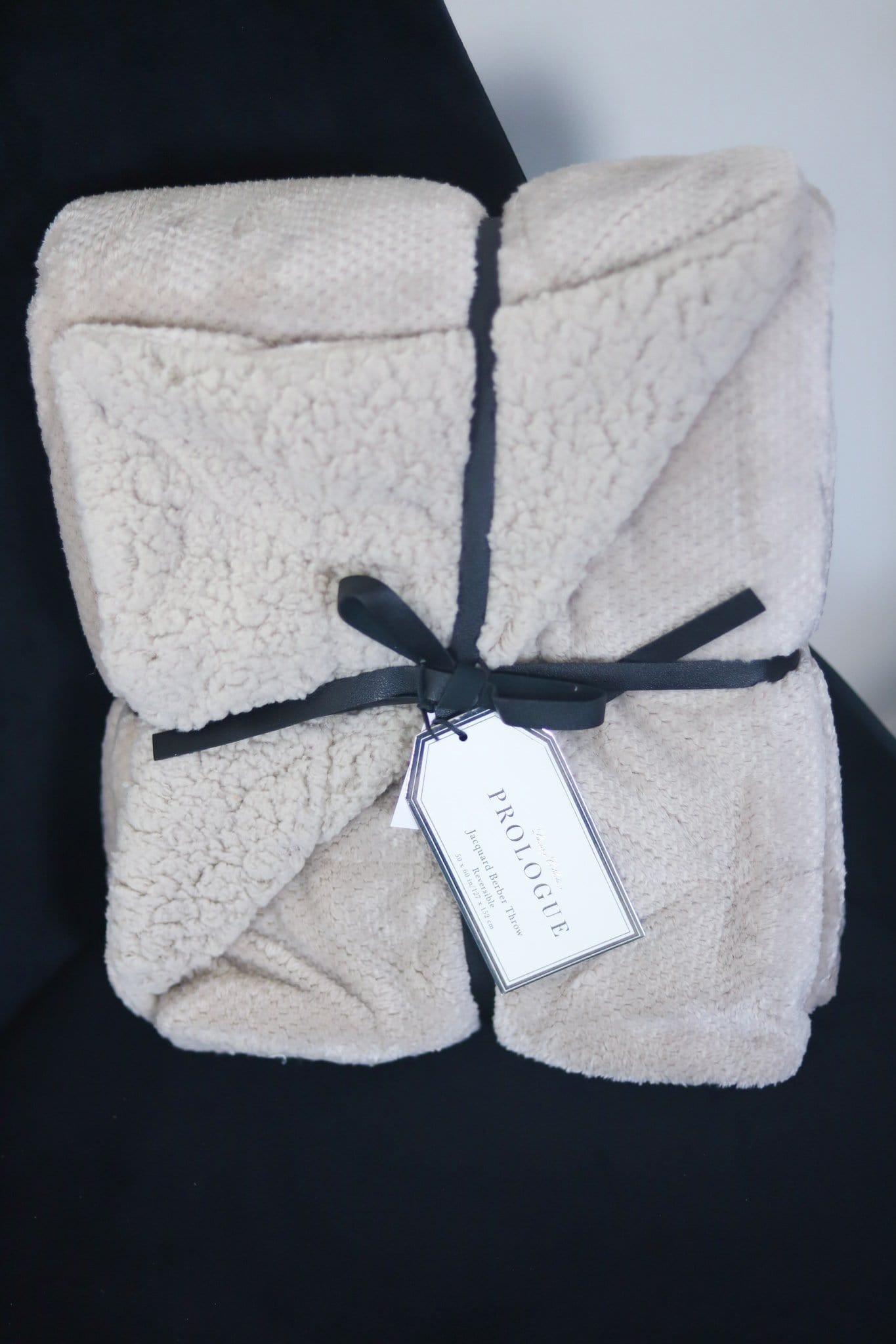 white soft throw blanket