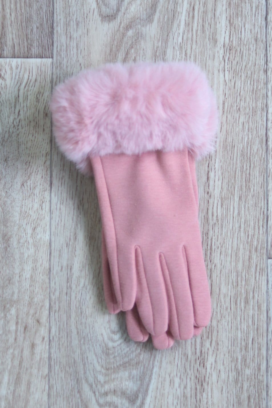 pink faux fur glove