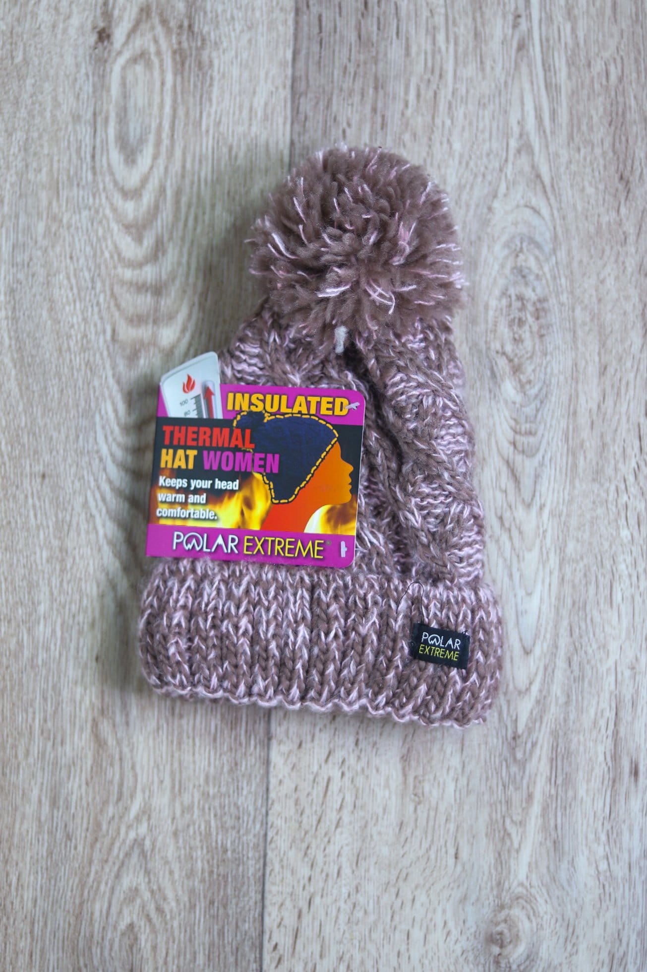 PE pom hat