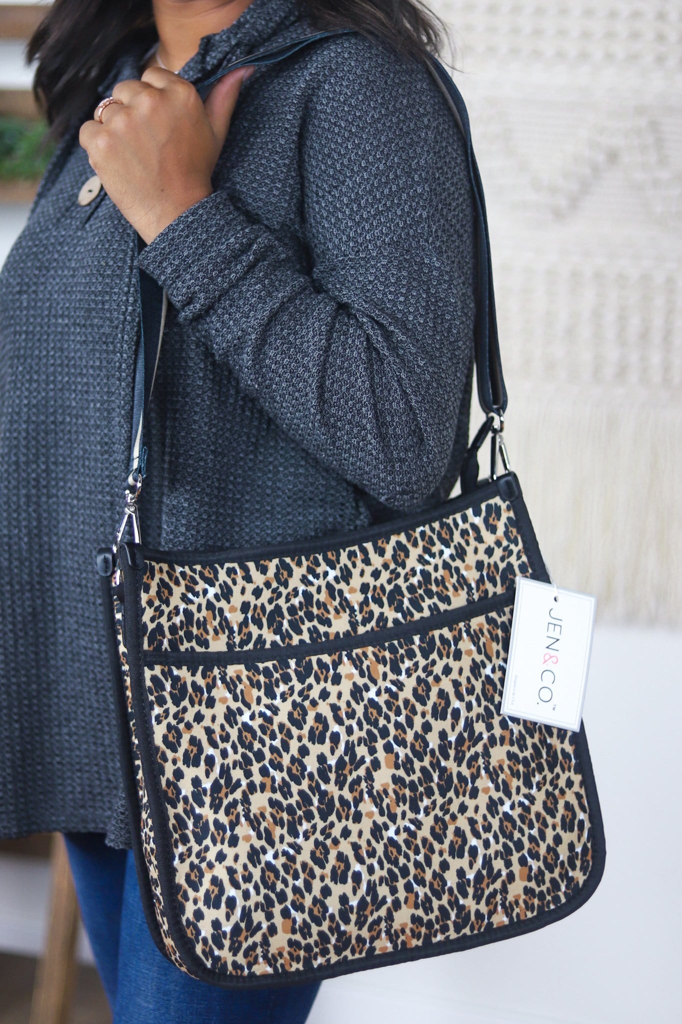 Jolee Printed Neoprene Crossbody w/Guitar Strap - Cheetah