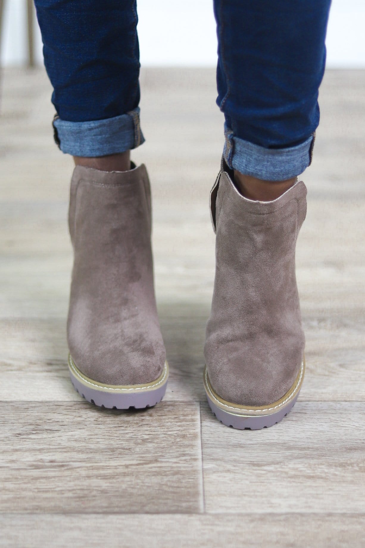 front of taupe tan boot