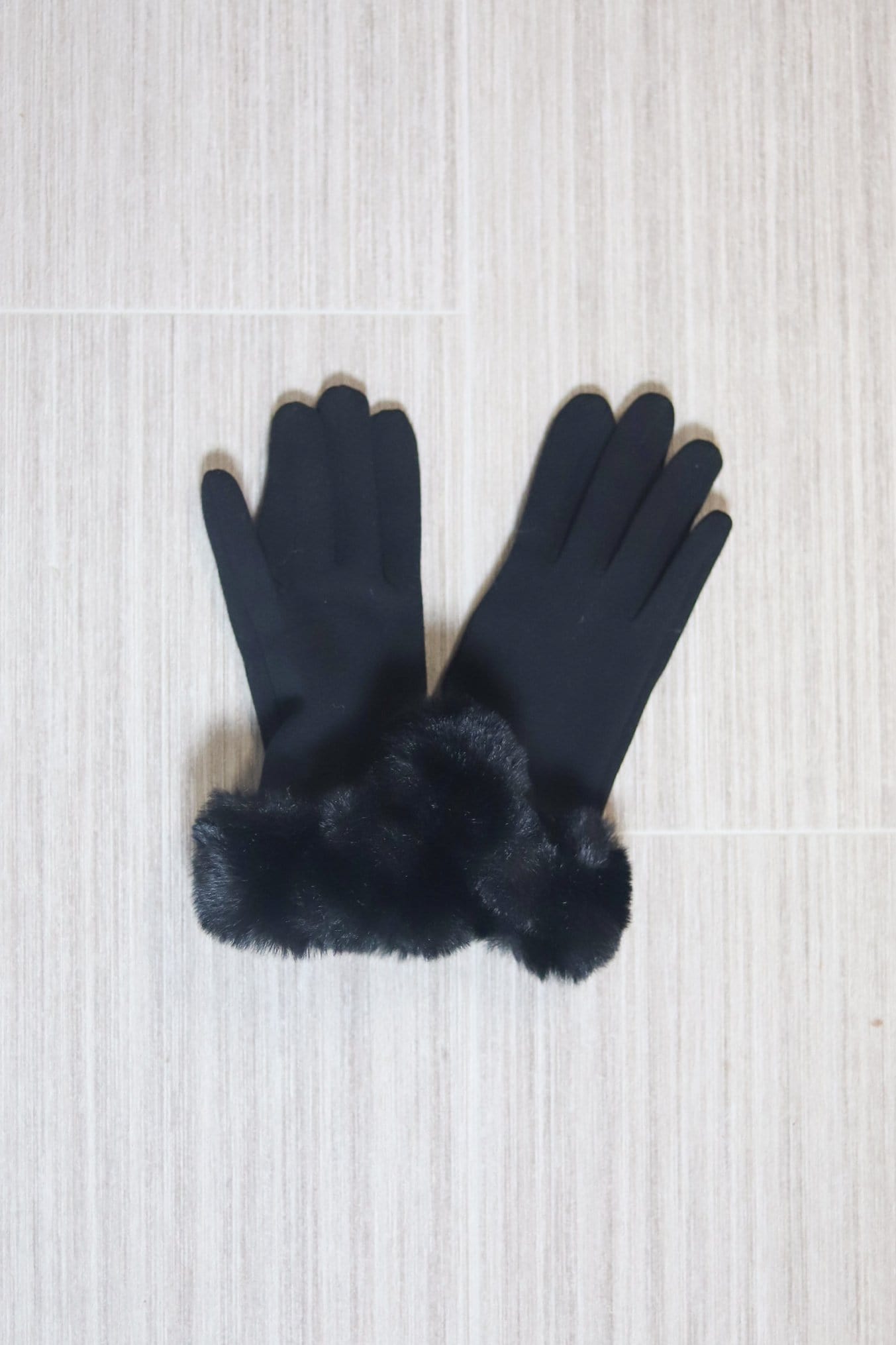 Faux Fur Cuff Glove